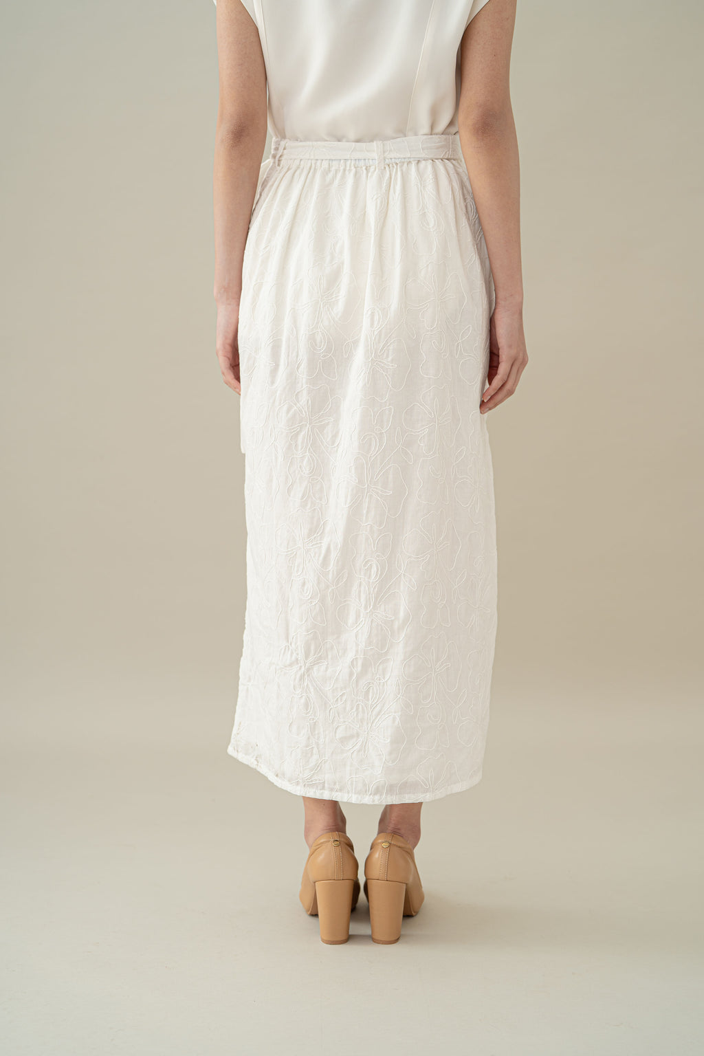 Lembayung Embroidery Wrap Skirt in Buttermilk