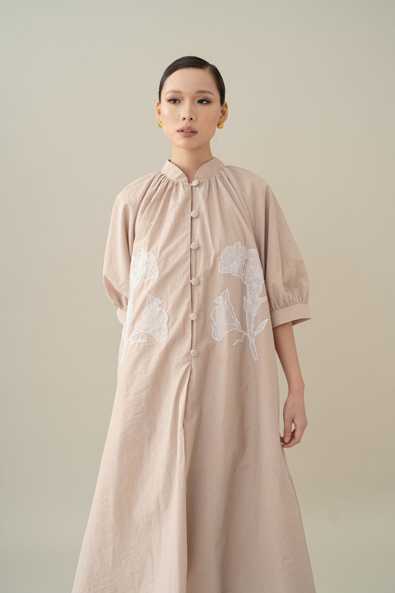 Lembayung Fleur Embroidery Dress in Sand (PO Shipment 17-26 March 2025)