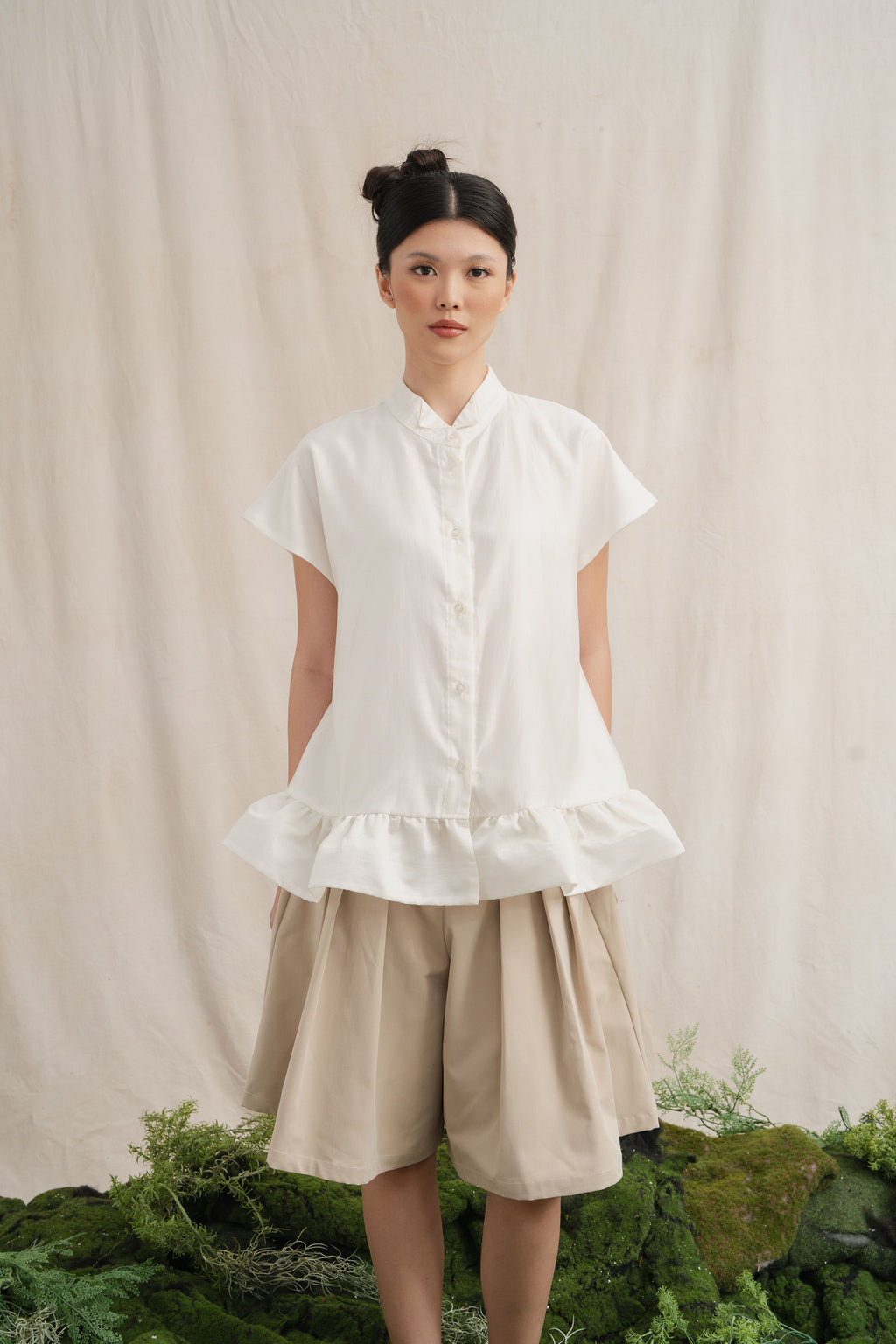 SD Ruffle Shirt in Buttermilk (Shipment Date 8-19 June 2026)