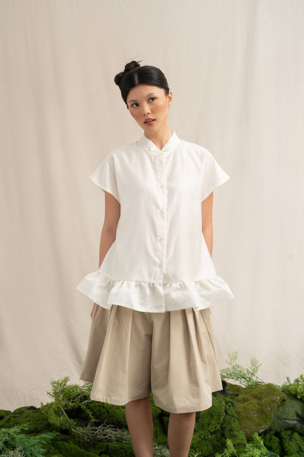 SD Ruffle Shirt in Buttermilk (Shipment Date 8-19 June 2026)