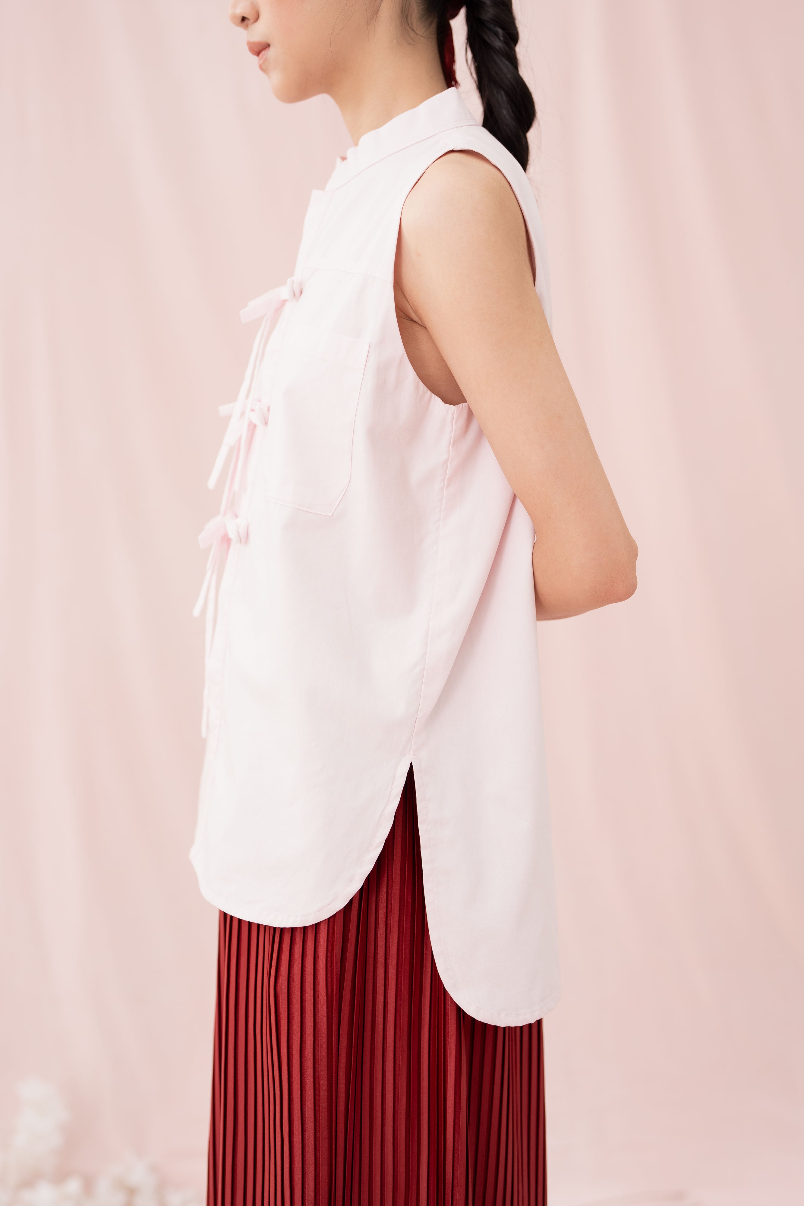 ETNY Sleeveless Shirt