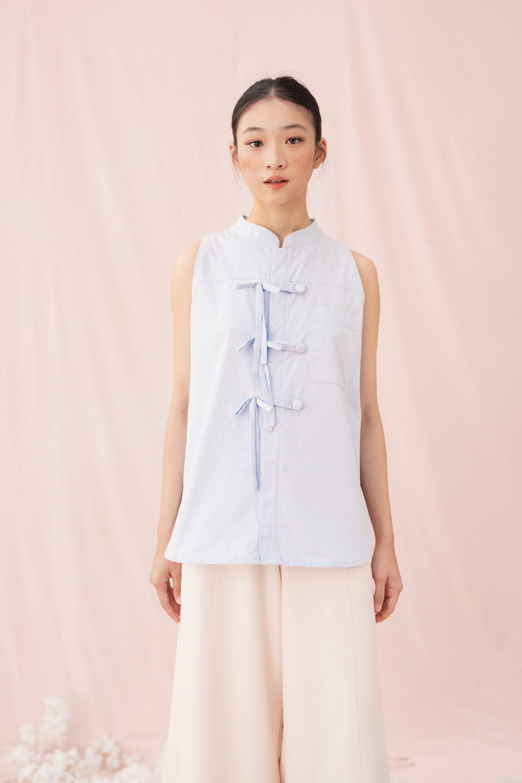 ETNY Sleeveless Shirt