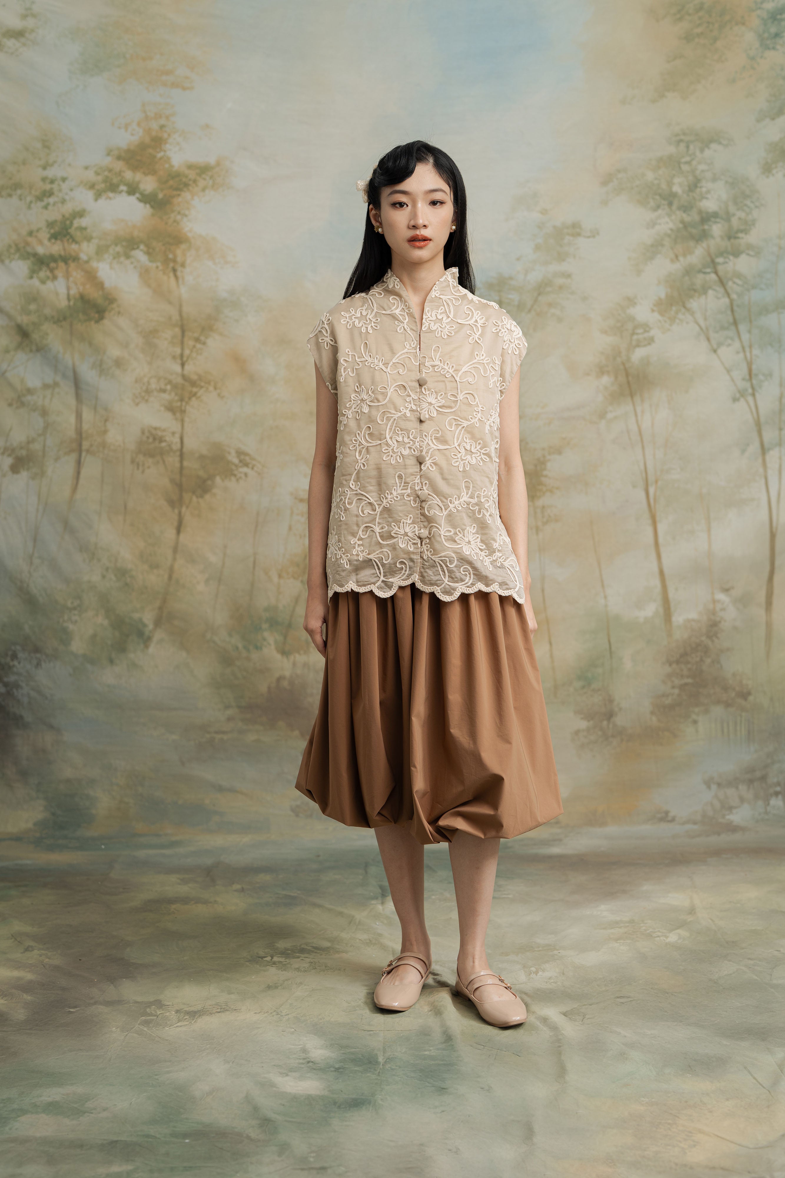 Putu Ayu In Champagne