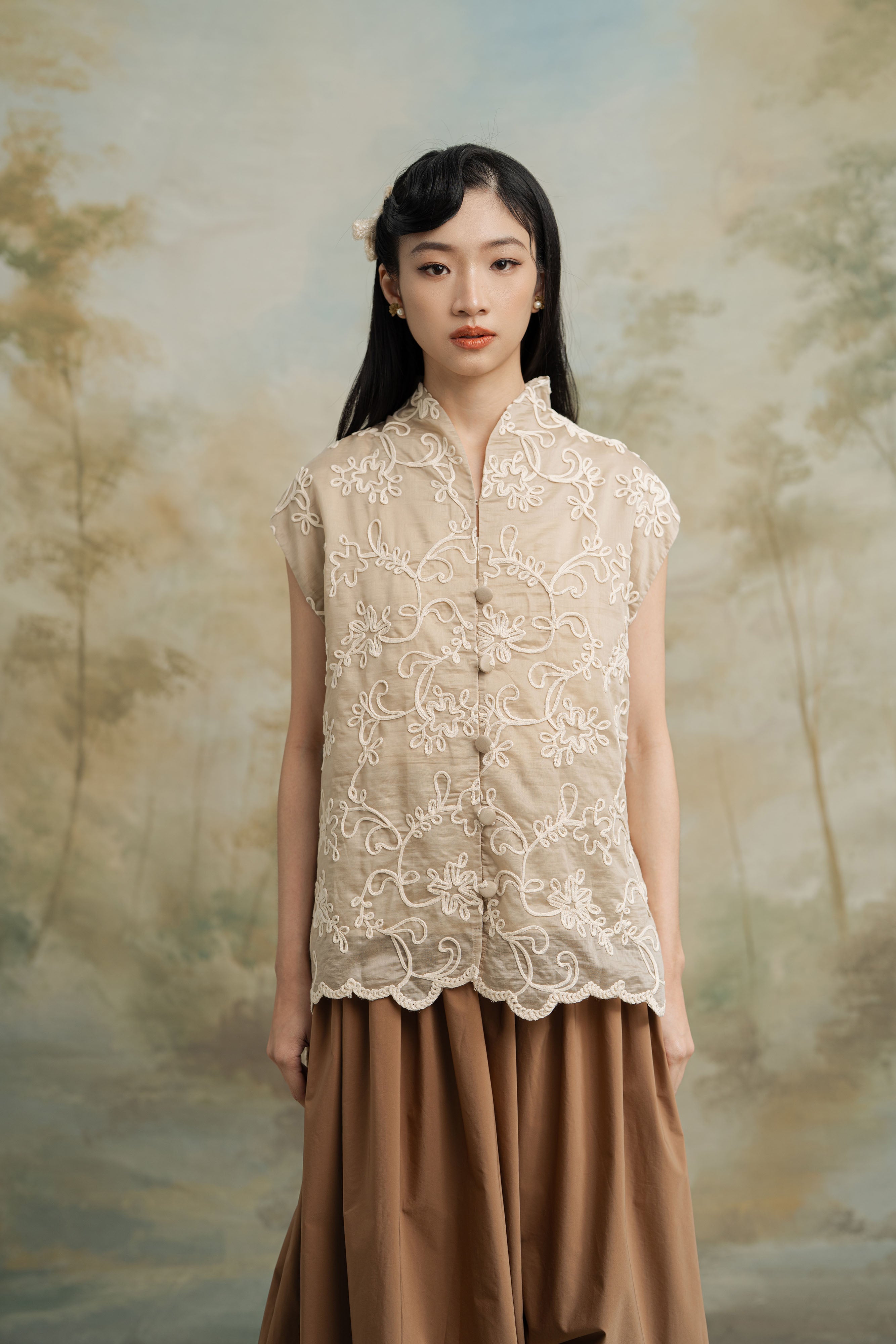 Putu Ayu In Champagne