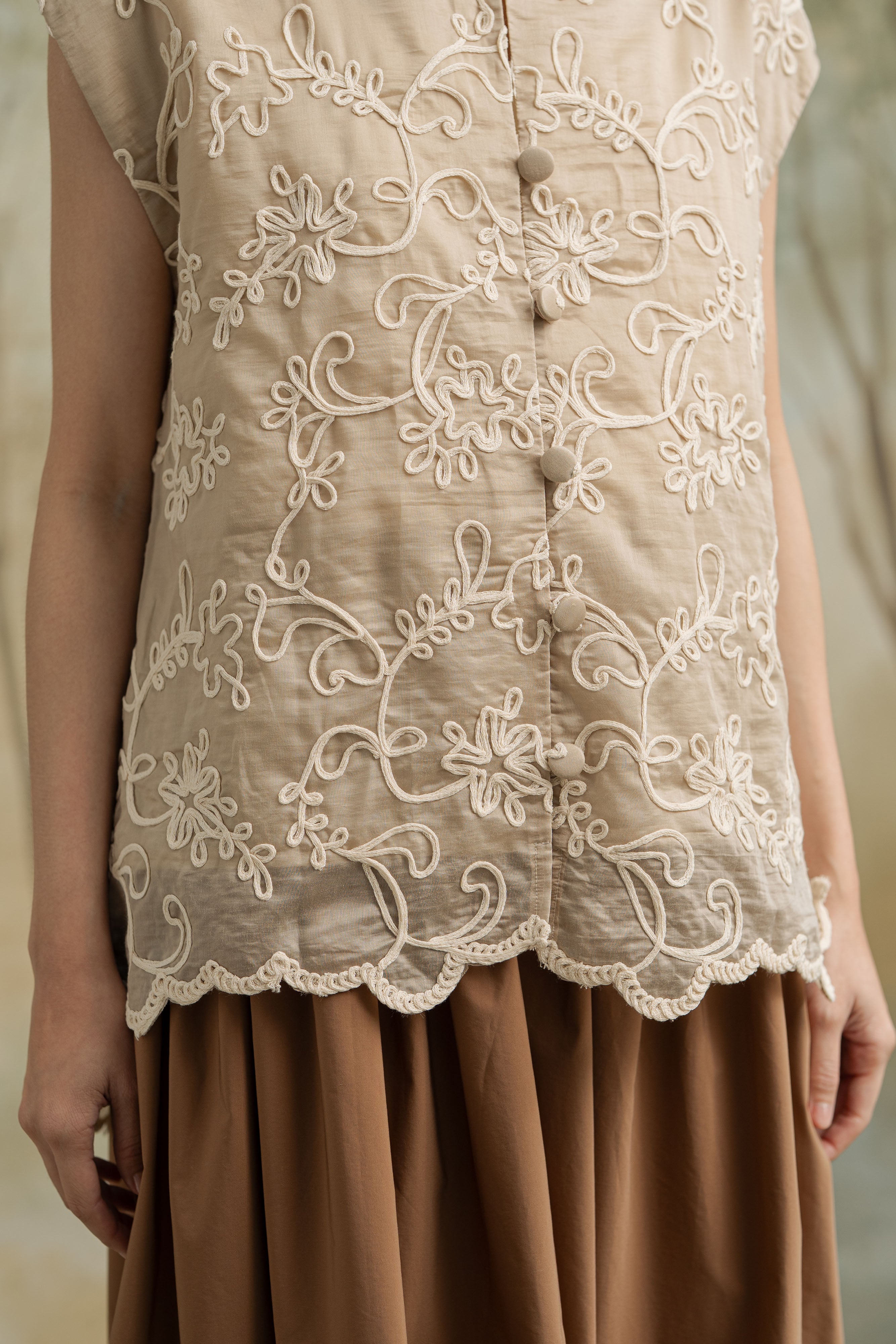 Putu Ayu In Champagne