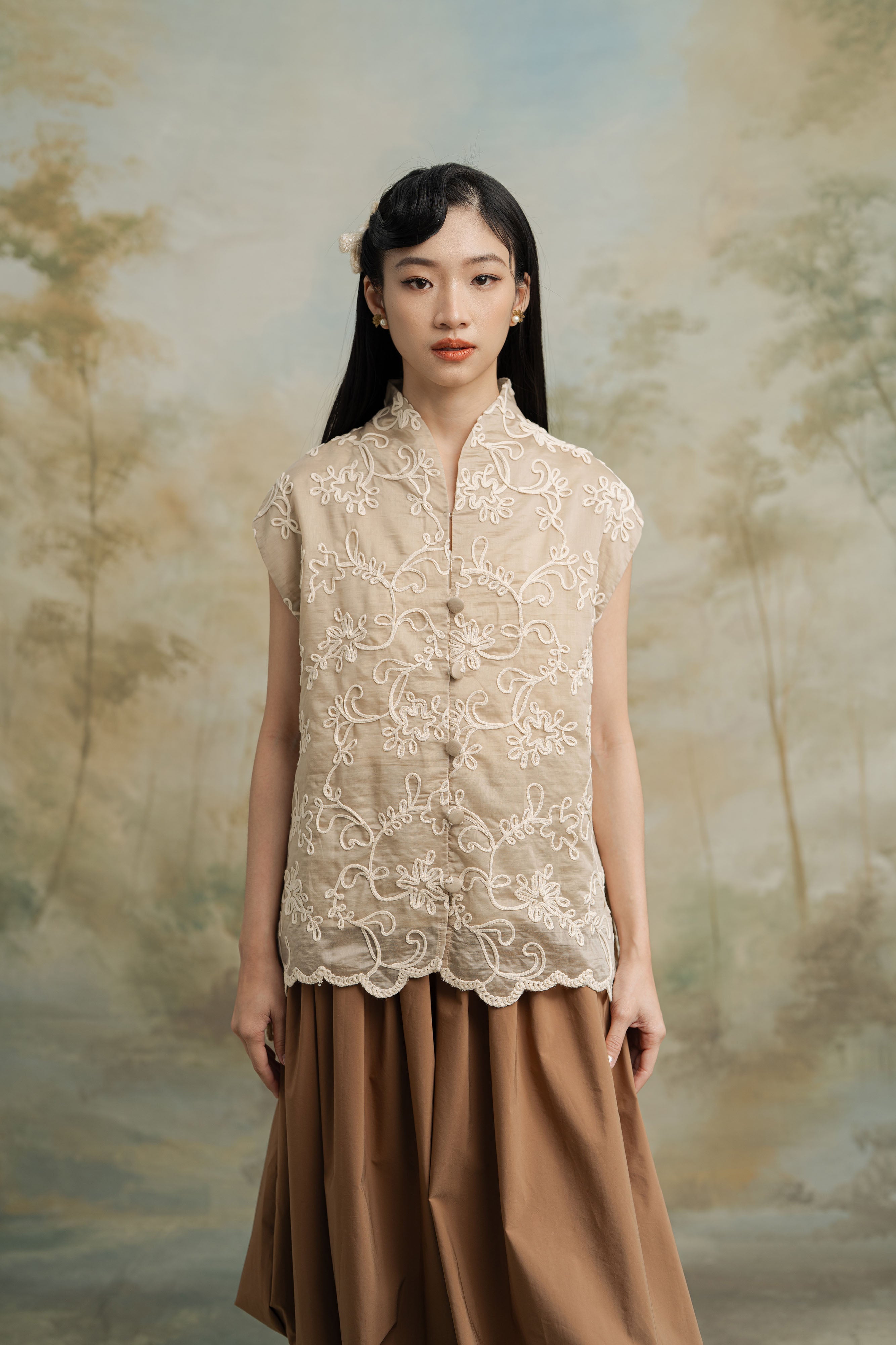 Putu Ayu In Champagne
