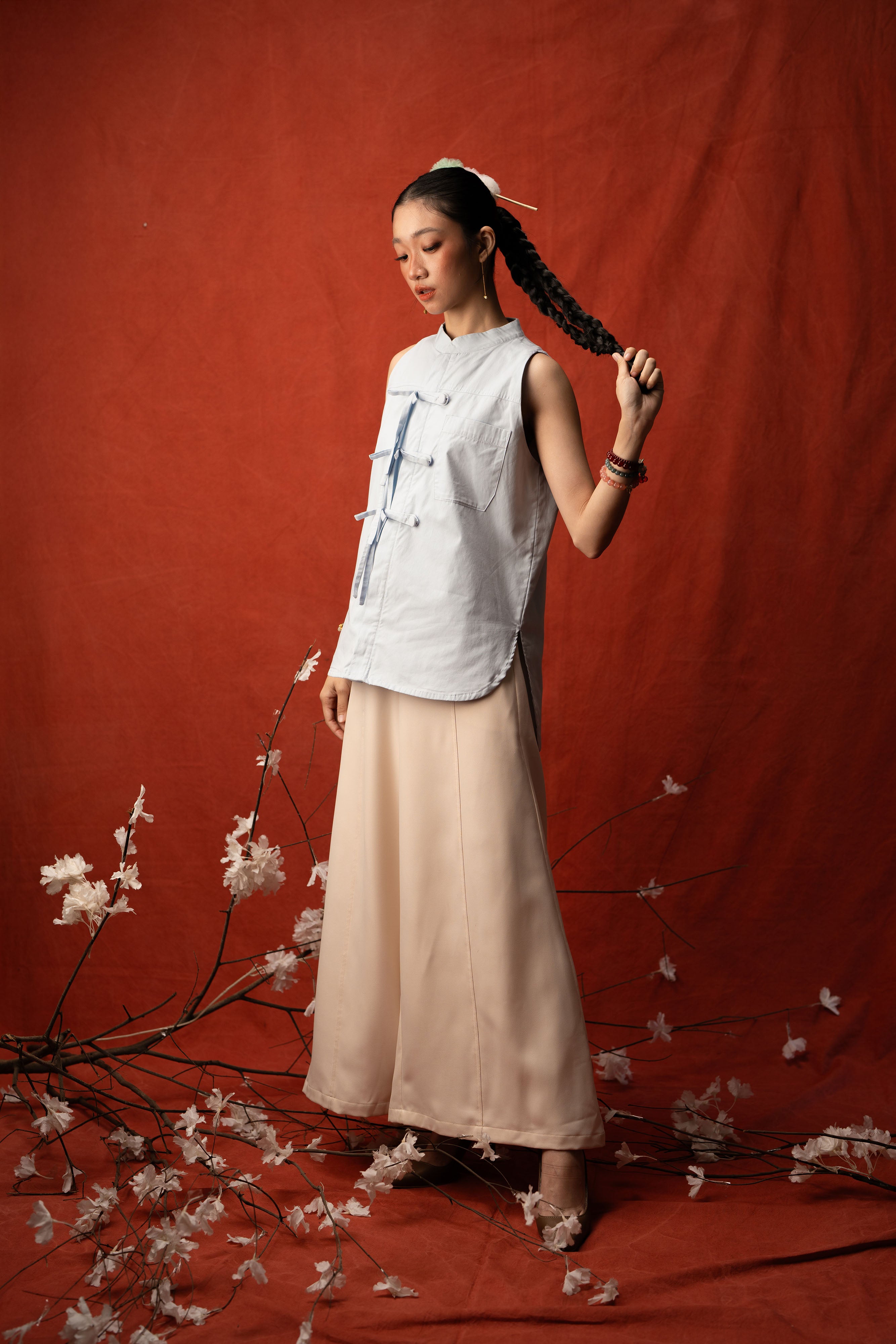 ETNY Sleeveless Shirt