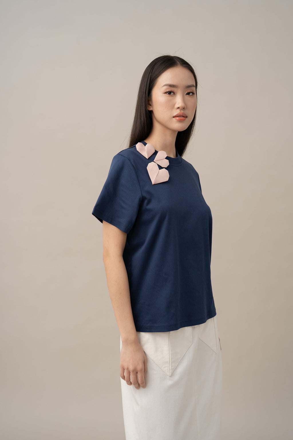 DA Signature Tshirt in Navy