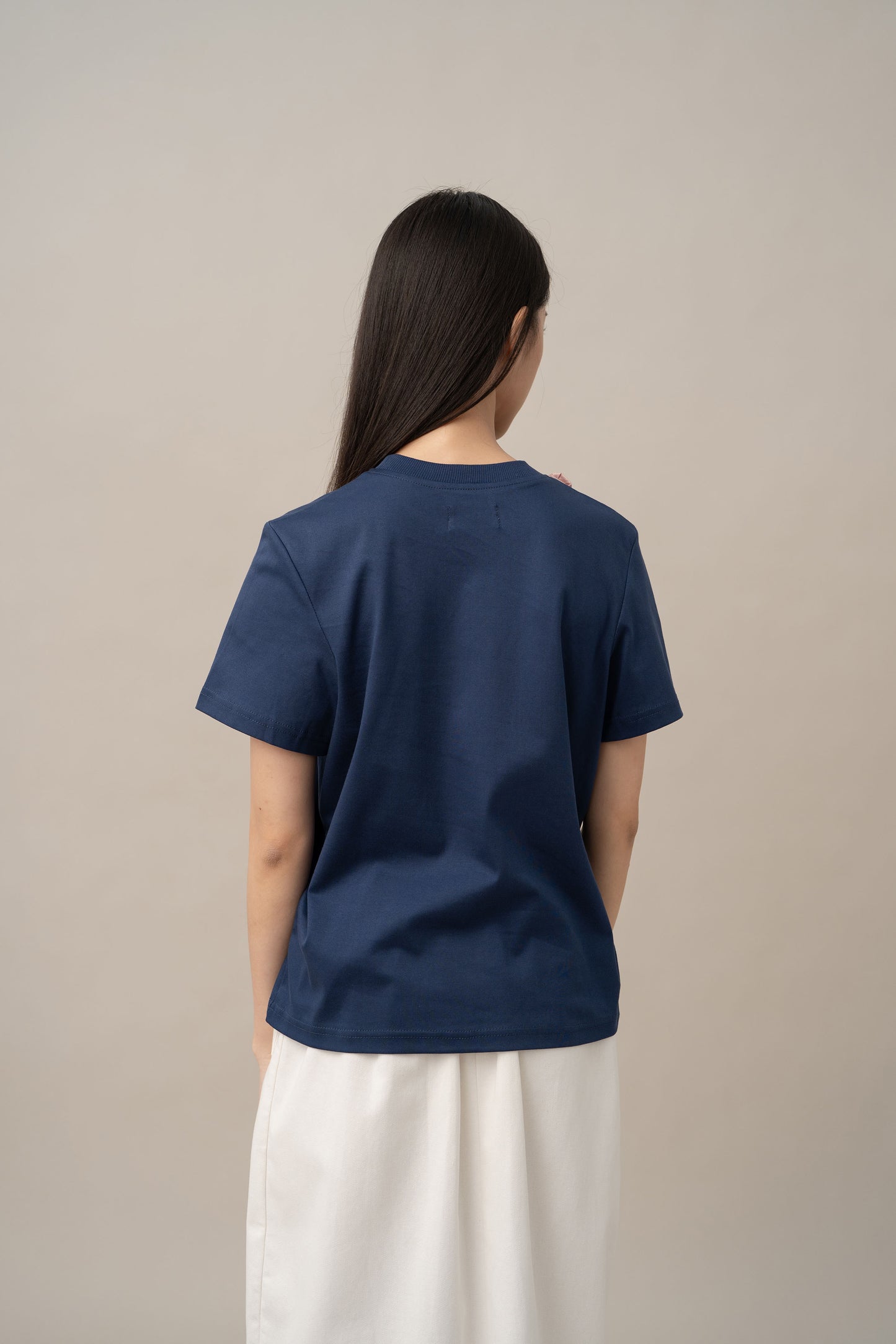 DA Signature Tshirt in Navy