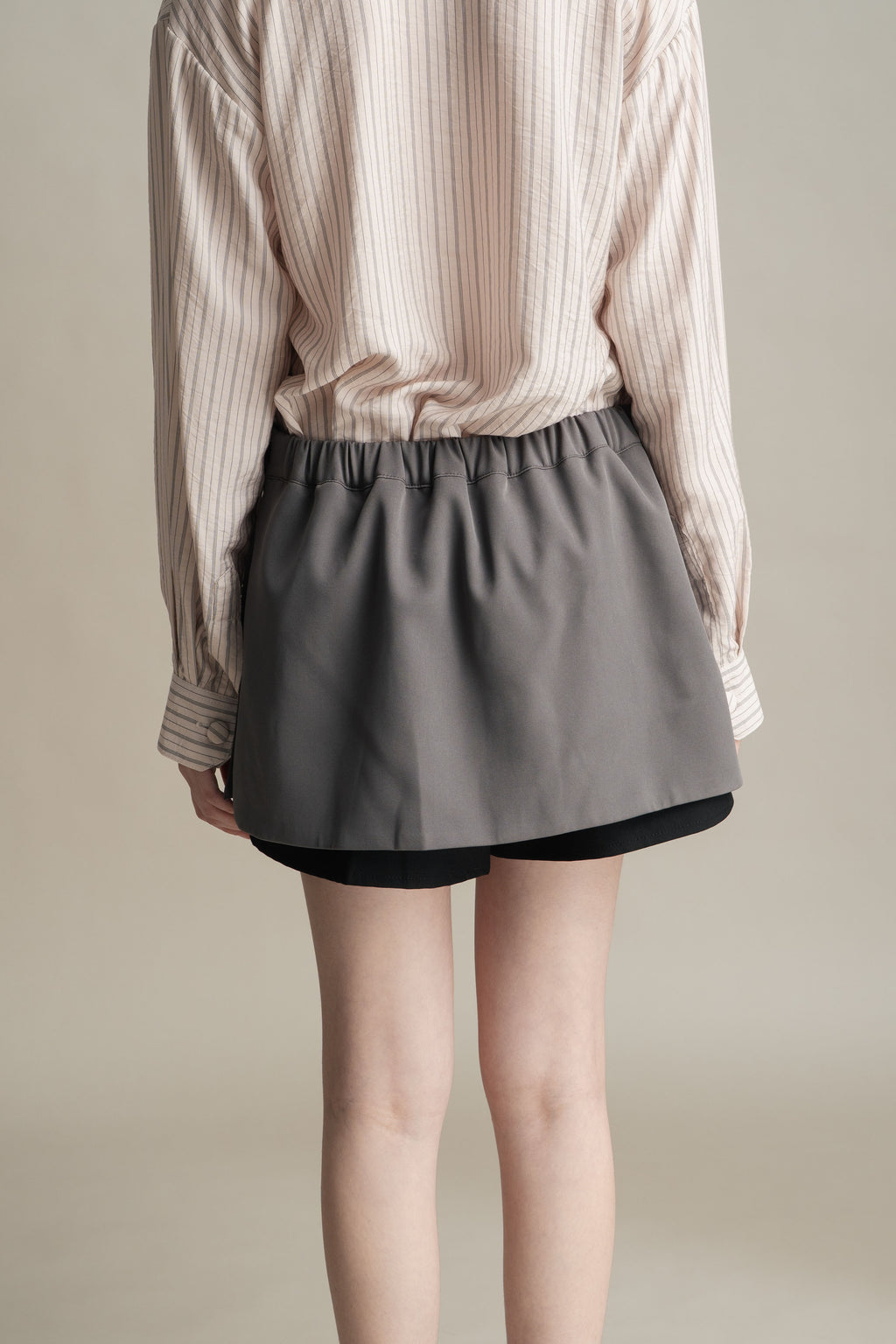 PO Quiet Two Layers Skort in Grey (Shipment Date 15 September-05 October 2026)