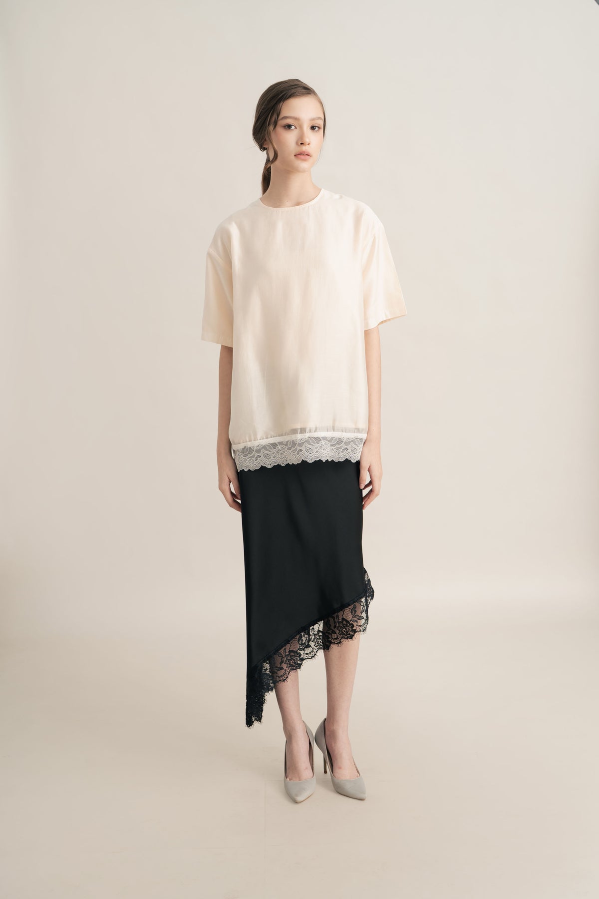 Cinderella Lace Top In Buttermilk