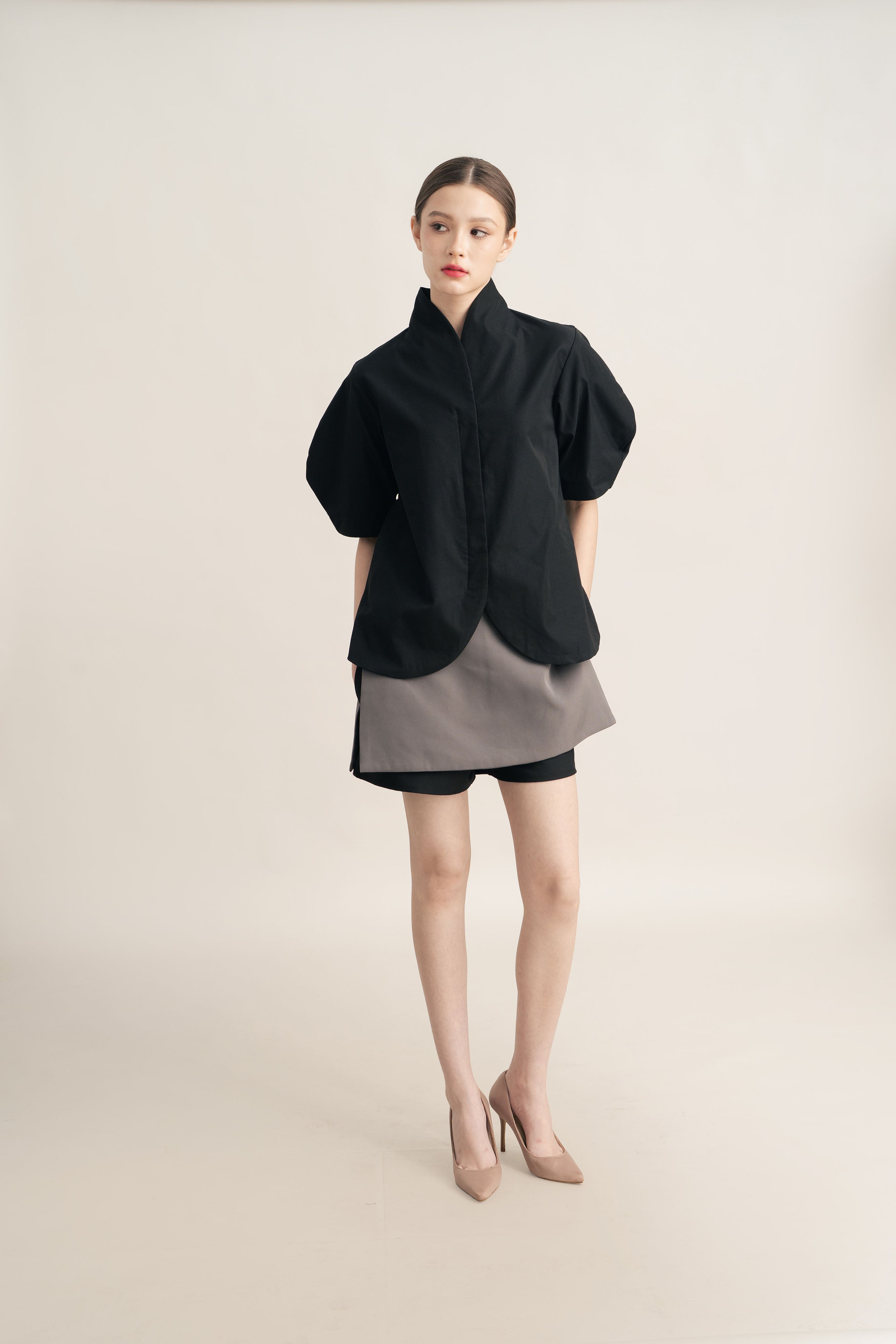 PO Quiet Kebaya Short Sleeve Top in Licorice (Shipment Date 15 September-05 October 2026)