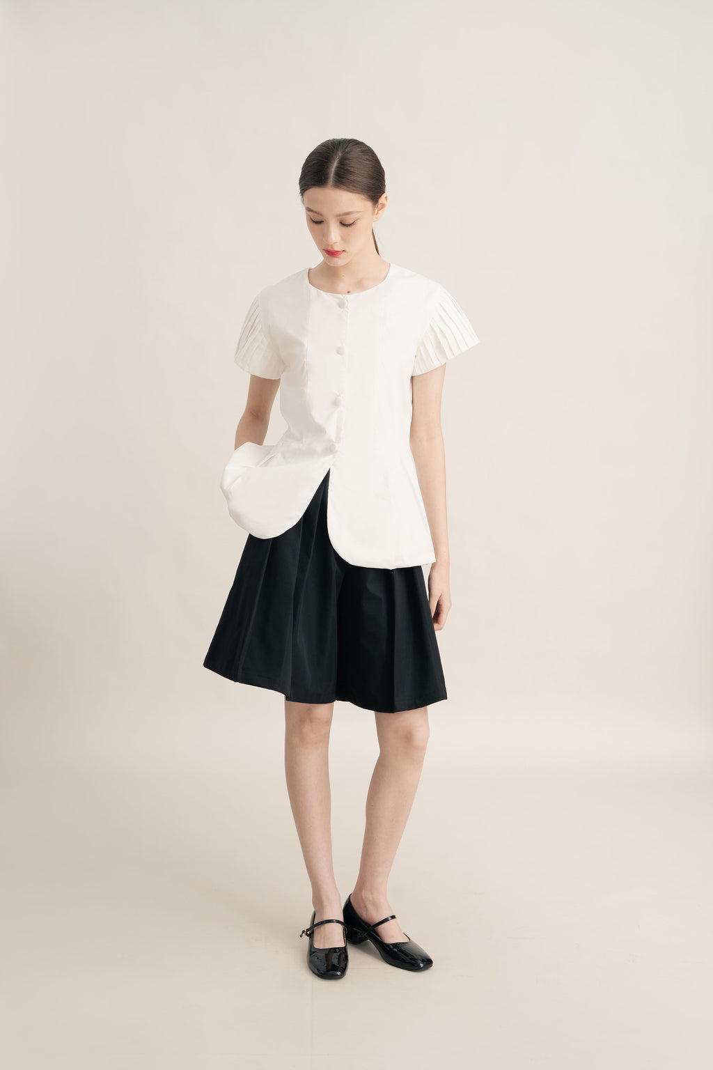 PO Quiet Pleats Sleeve Top in Buttermilk (Shipment Date 15 September-05 October 2026)