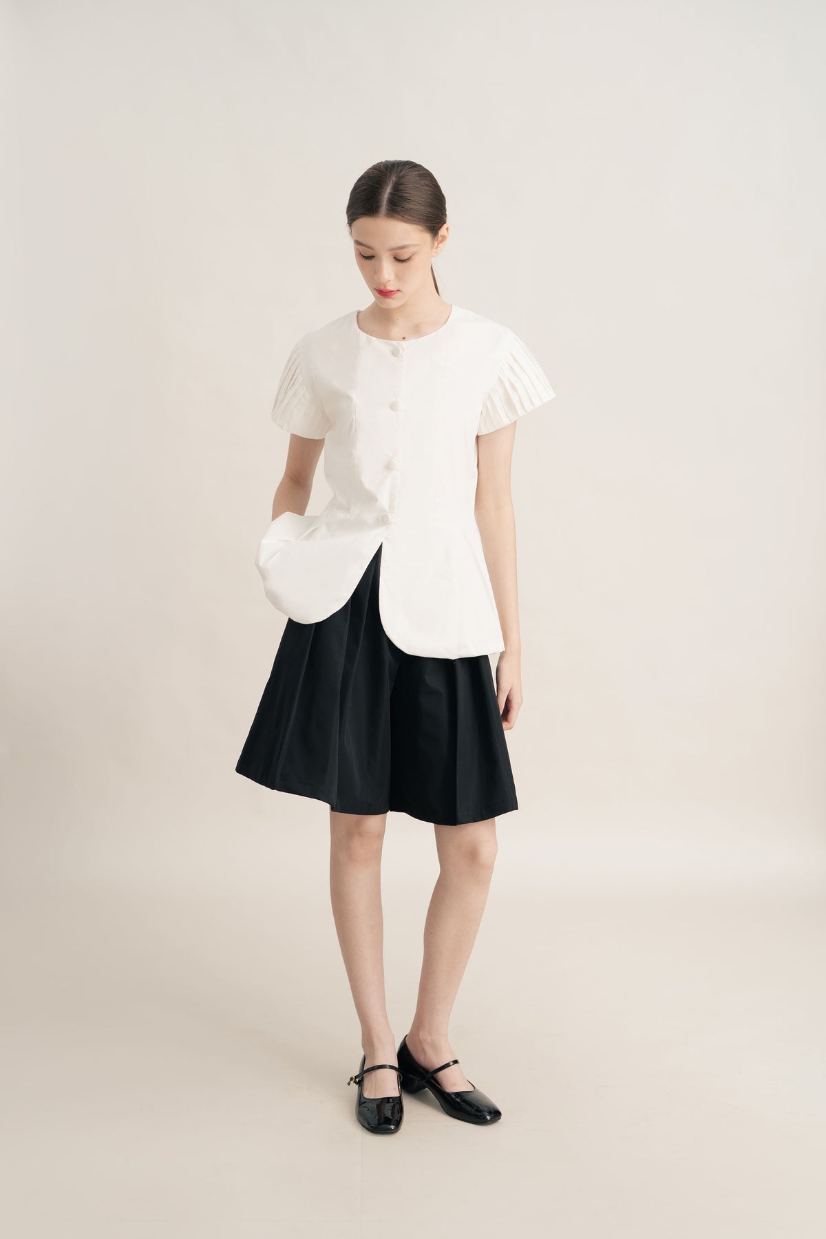 PO Quiet Pleats Sleeve Top in Buttermilk (Shipment Date 15 September-05 October 2026)