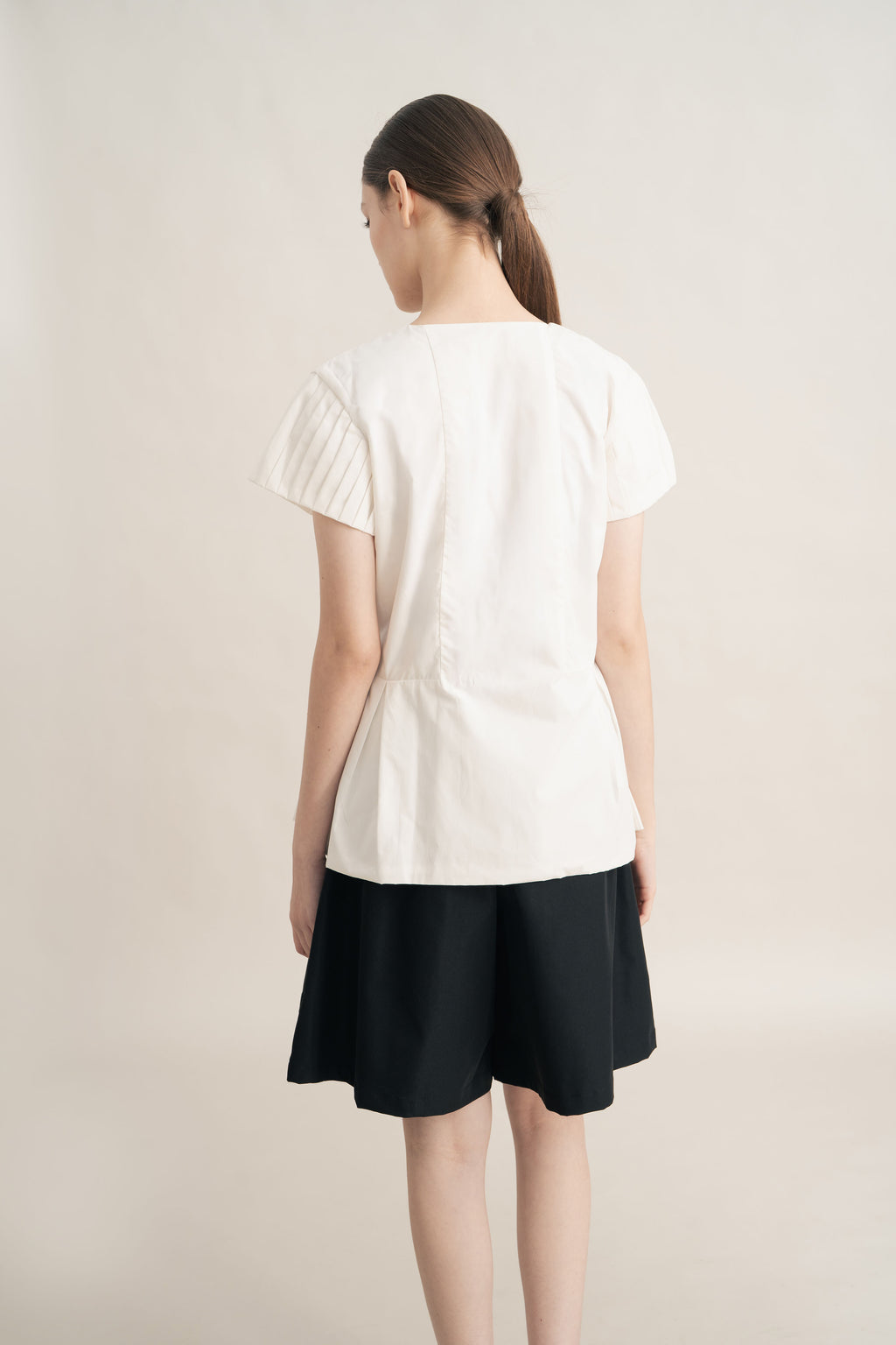 PO Quiet Pleats Sleeve Top in Buttermilk (Shipment Date 15 September-05 October 2026)