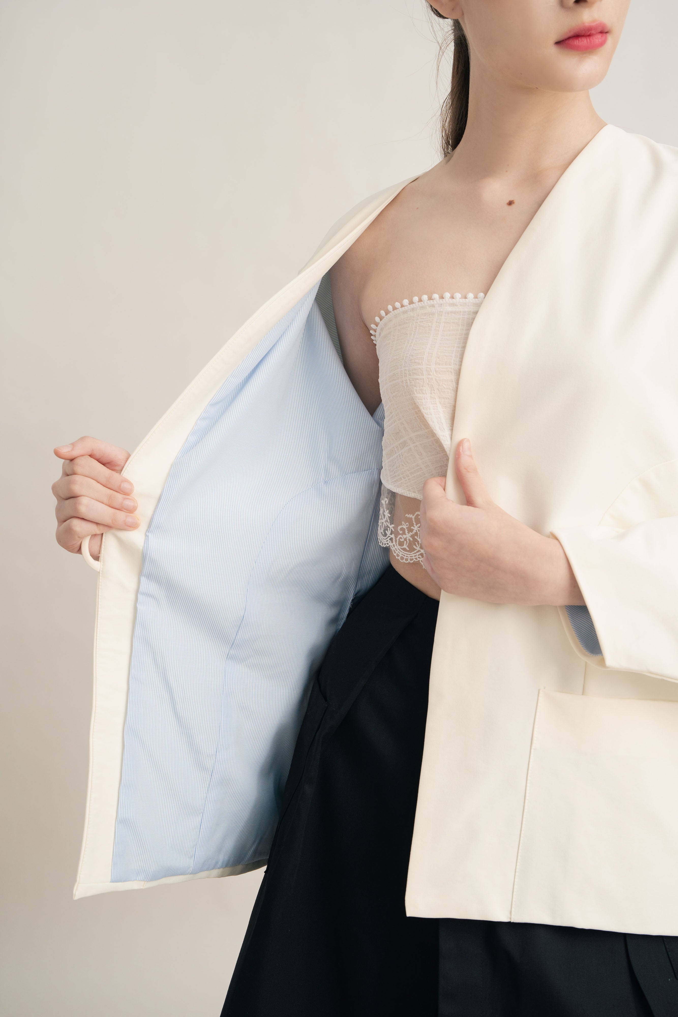 Quiet Bloom Outer in Buttermilk (Belt Included)