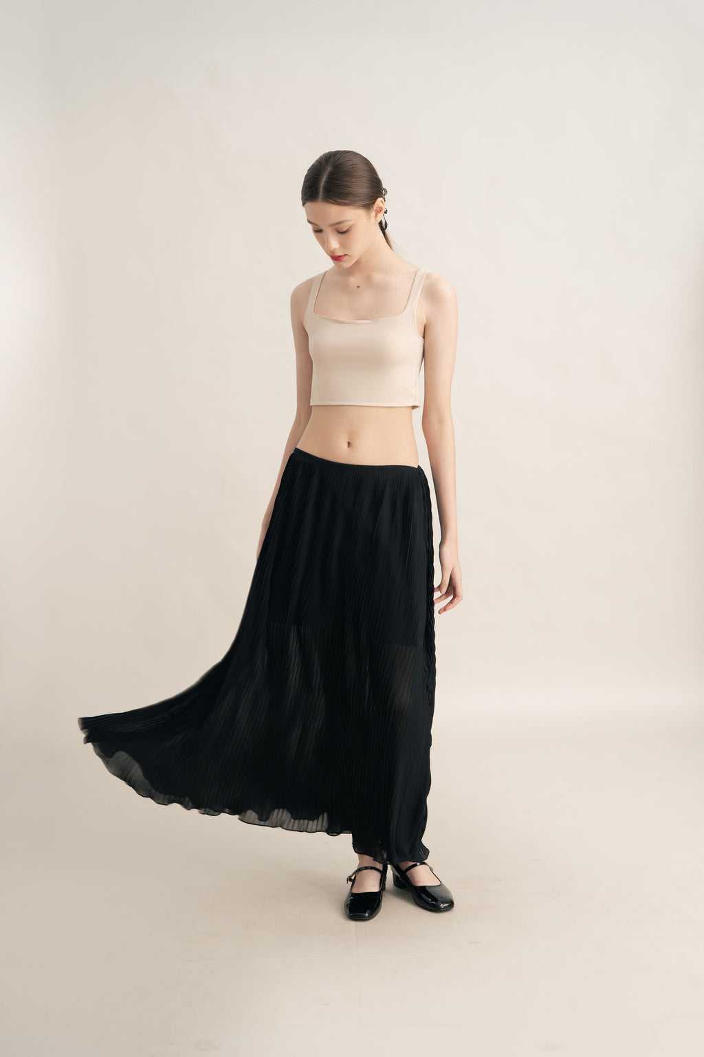 Quiet Long Pleats Skirt in Licorice