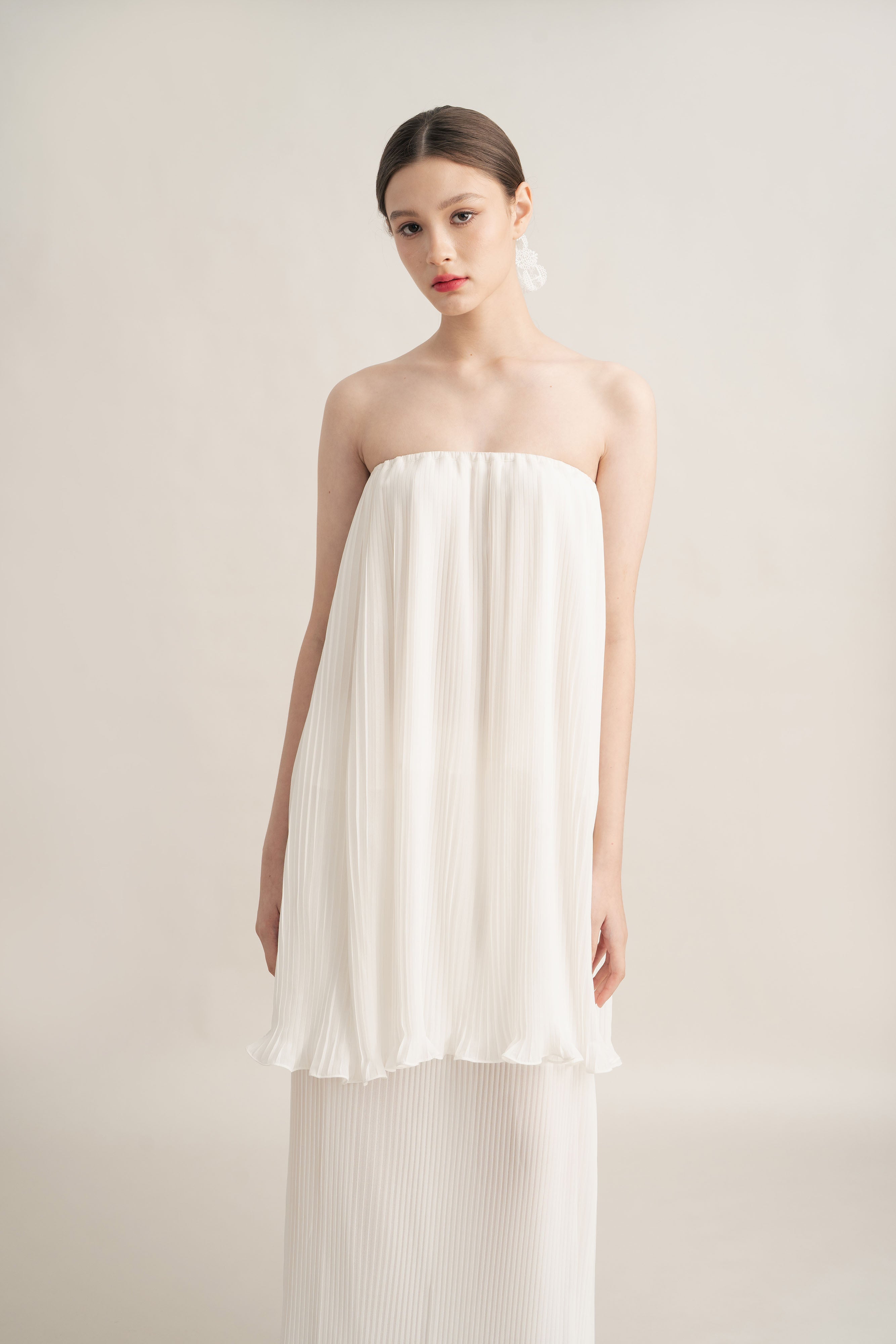 Quiet Long Pleats Tube in Buttermilk