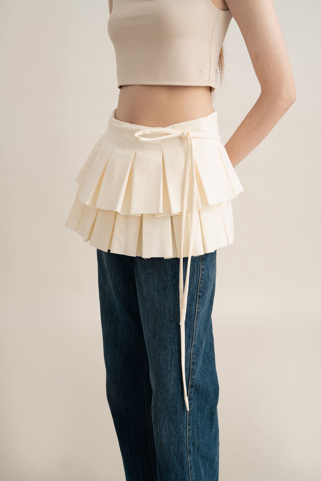Quiet Pleats Obi in Ivory