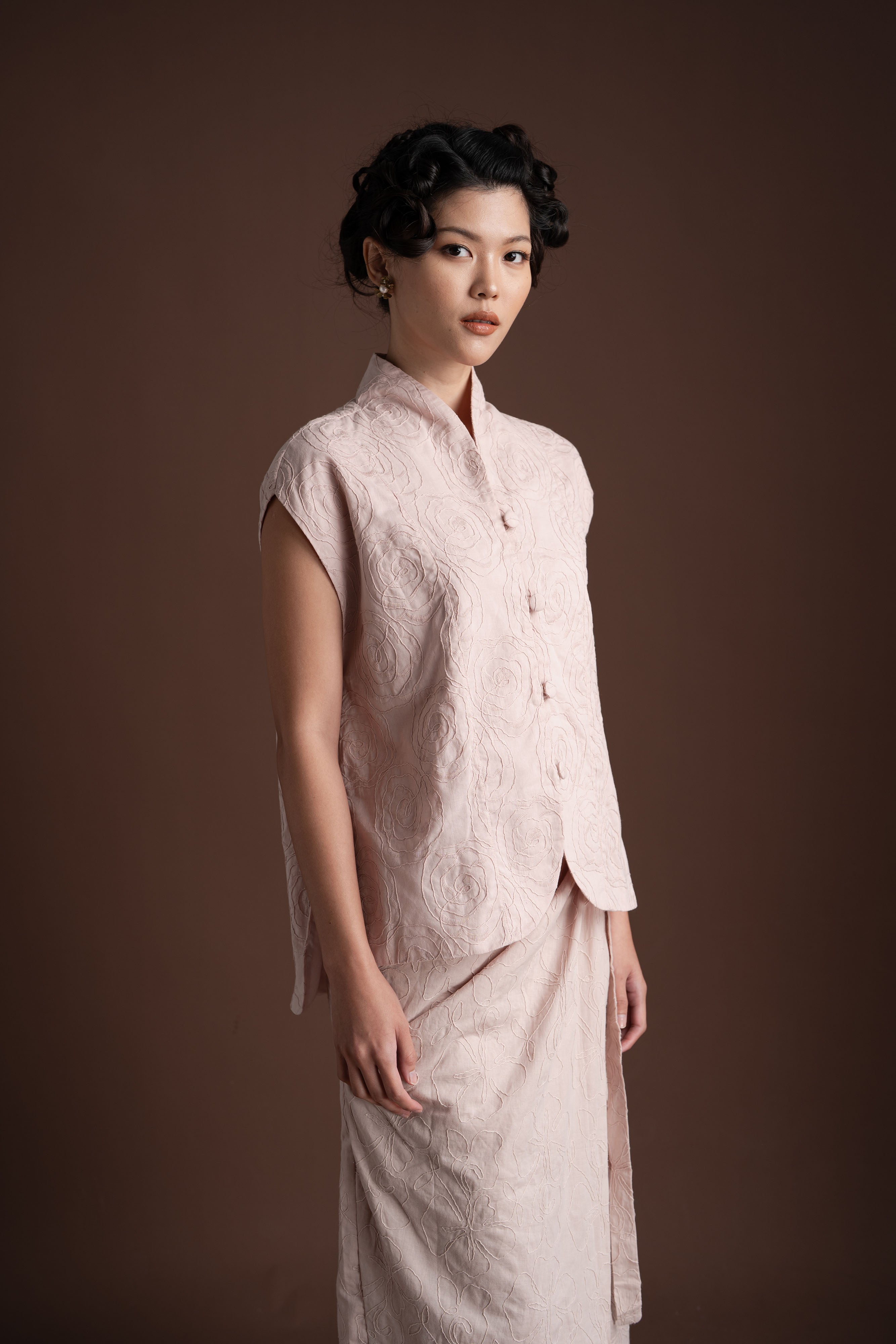 Senandika Kebaya Embroidery Top in Hey Baby - Belt Included