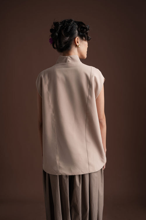 Senandika Kebaya Top in Mocha