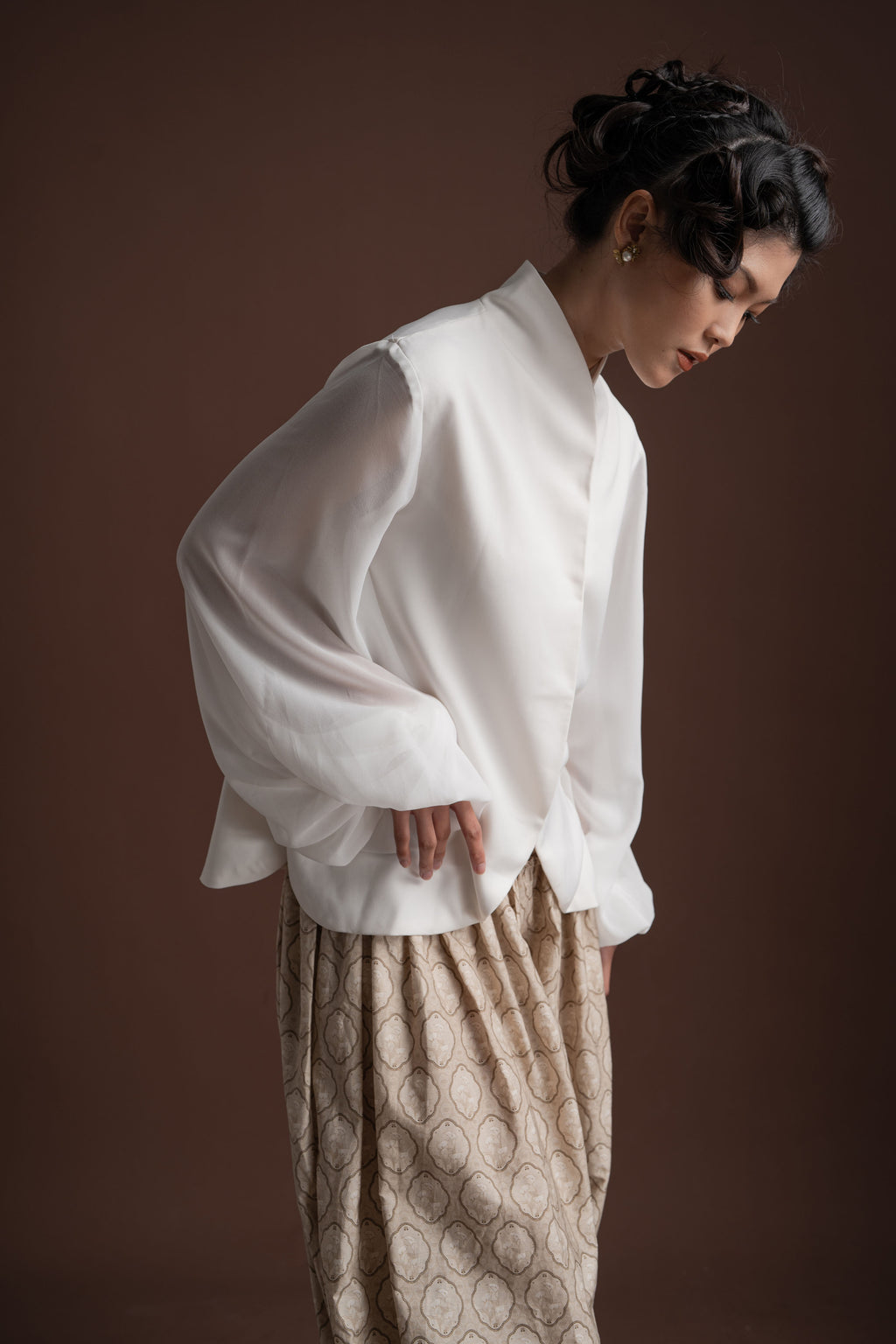 Senandika Long Sleeve Kebaya Top in Buttermilk - Belt Included