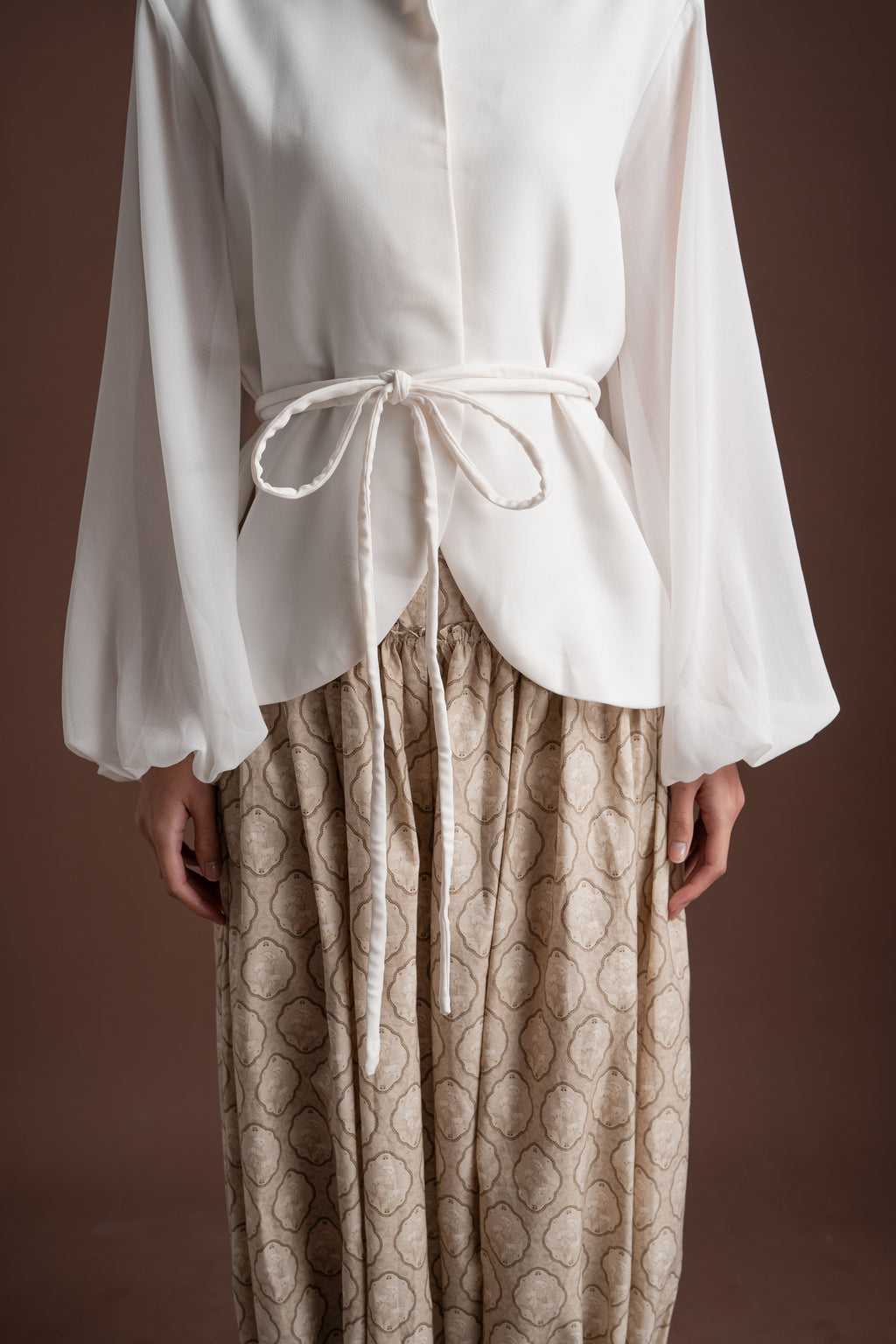 Senandika Rengkuh Pattern Pants in Cream