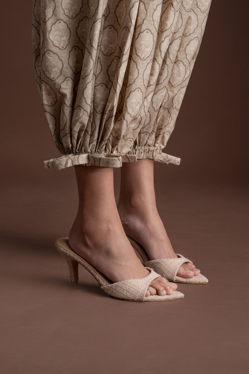 Senandika Rengkuh Pattern Pants in Cream