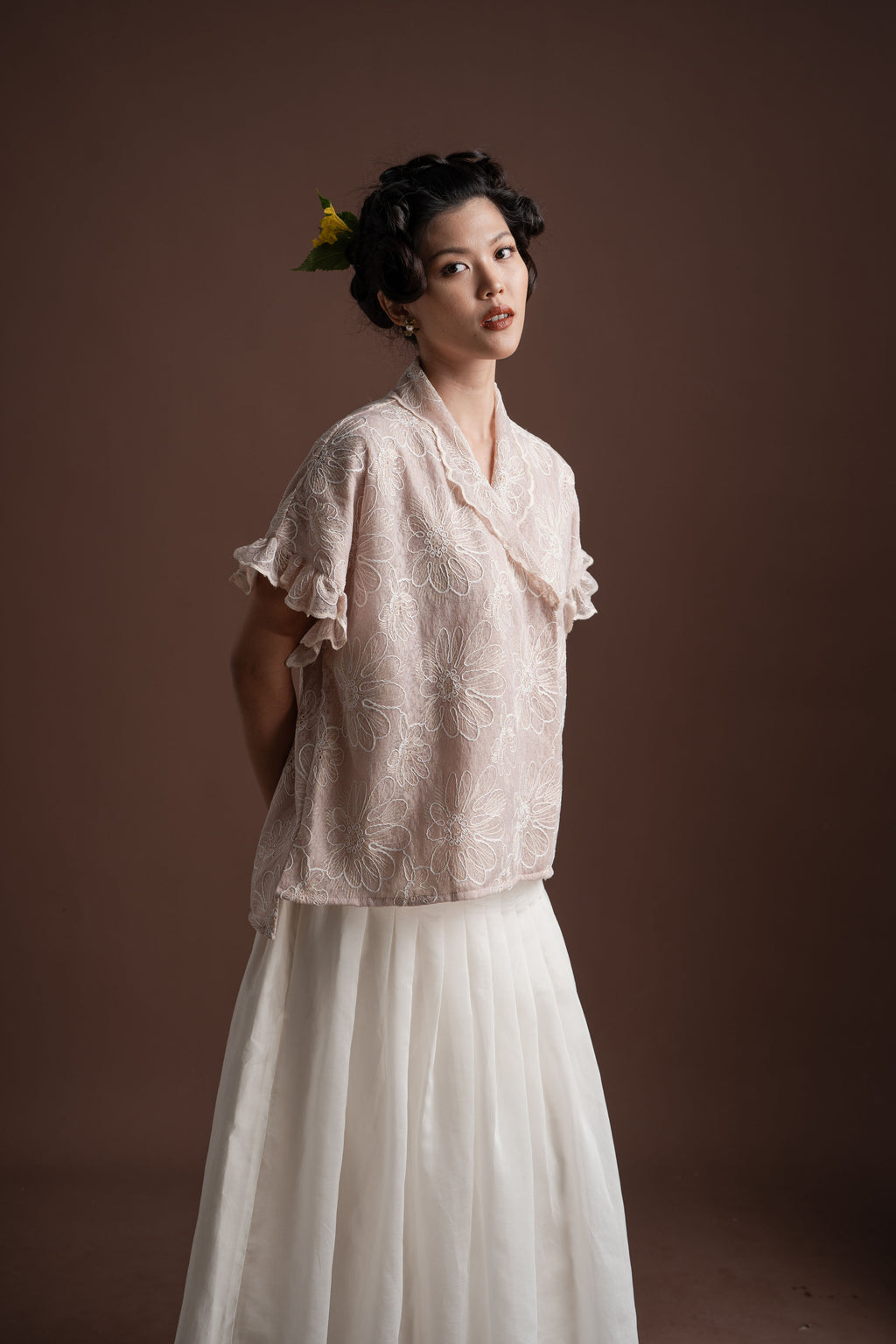 Senandika Pias Top in Hey Baby