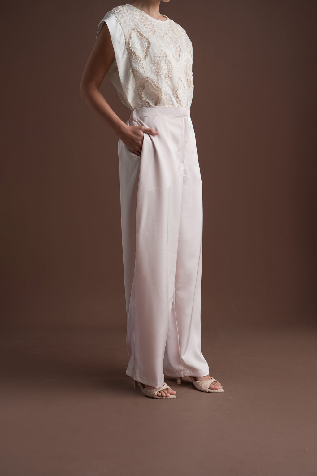 Senandika Bayu Trousers in Hey Baby
