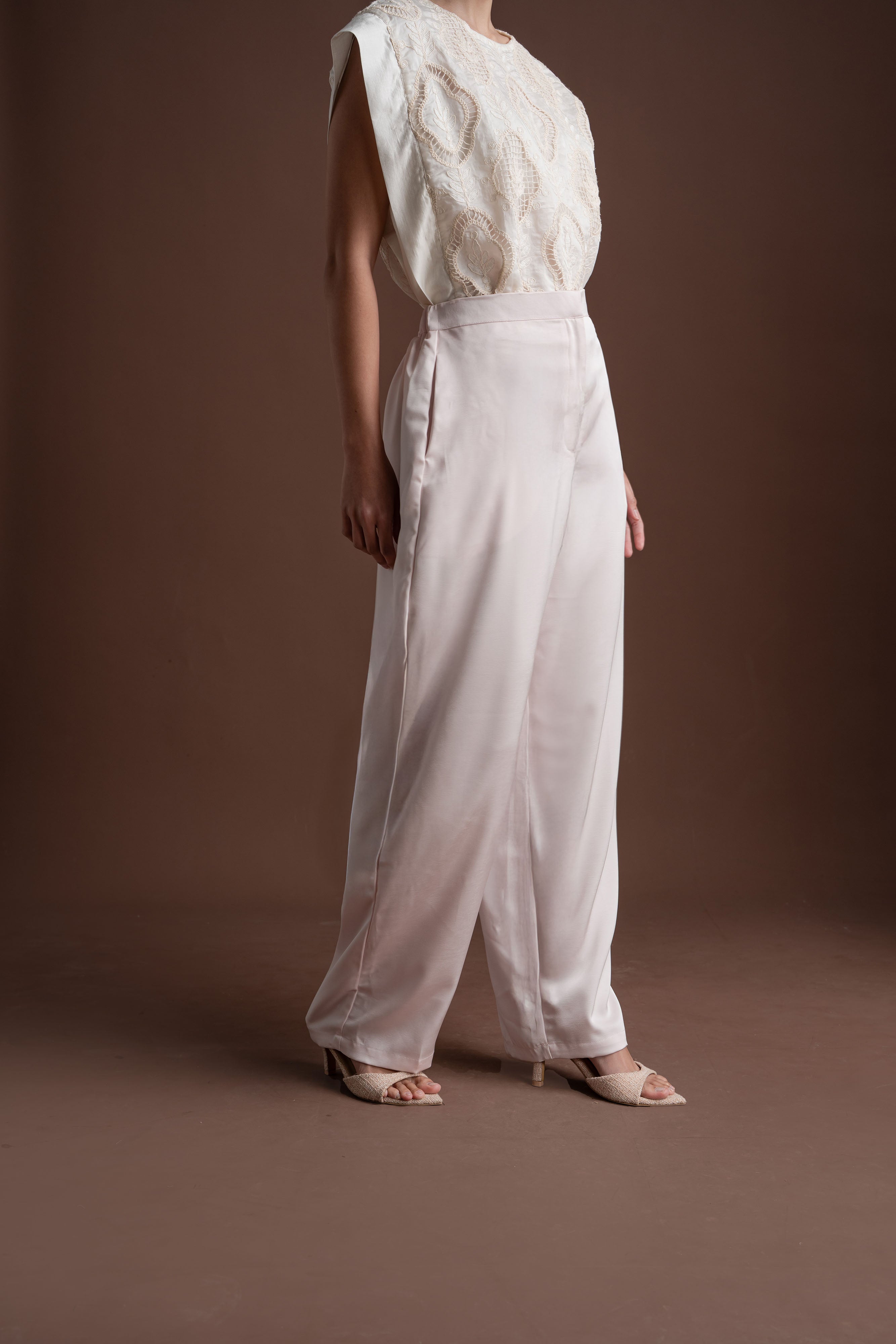 Senandika Bayu Trousers in Hey Baby