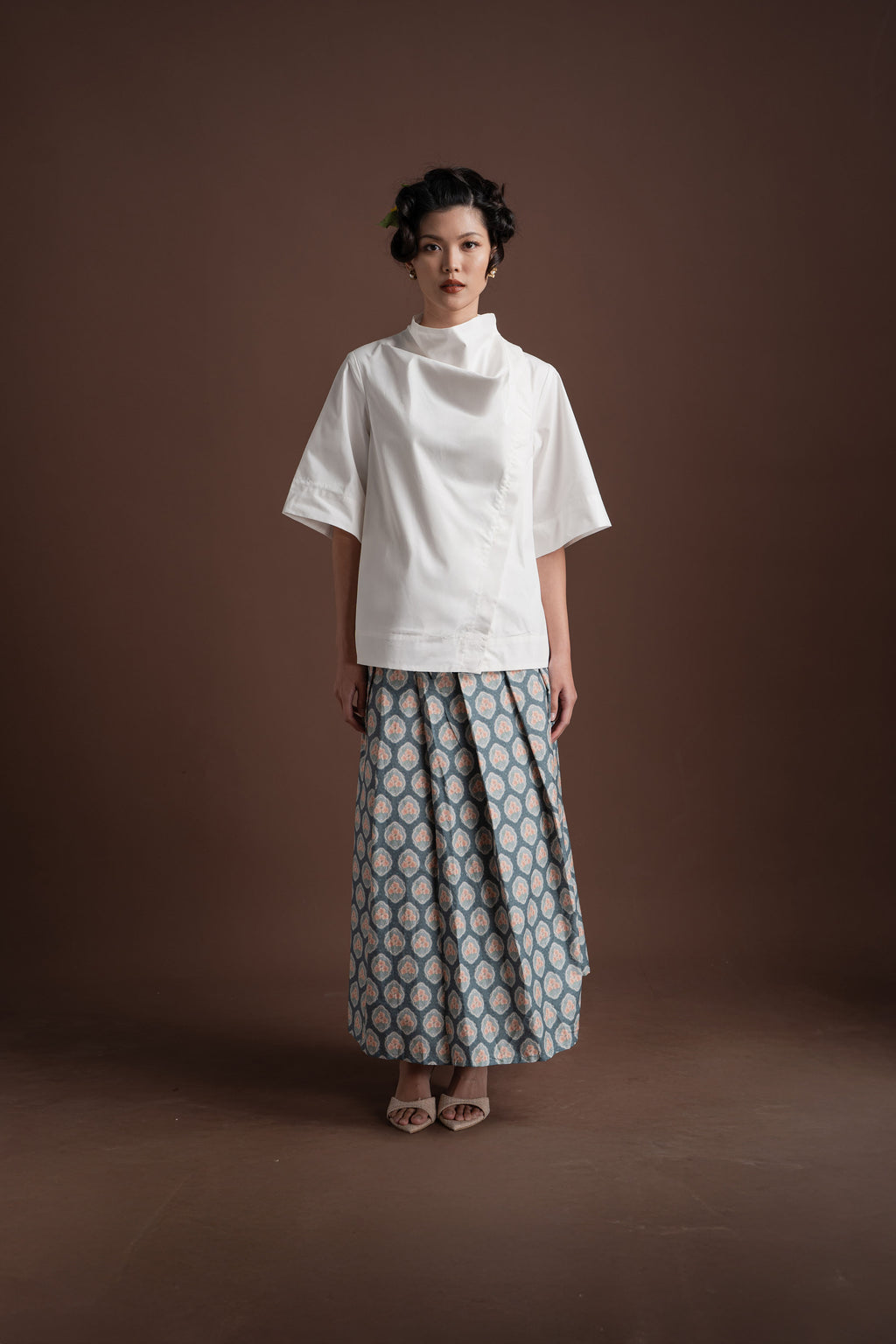 Senandika Teduh Shirt in Buttermilk