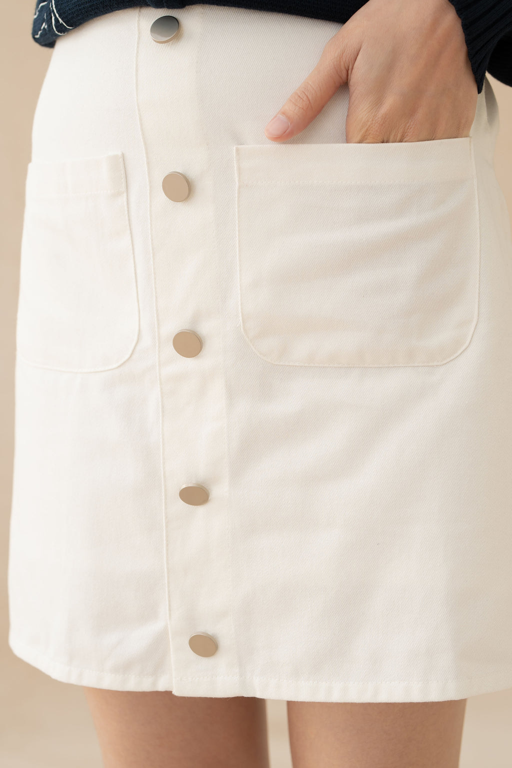 NVR Button Mini Skort in Buttermilk