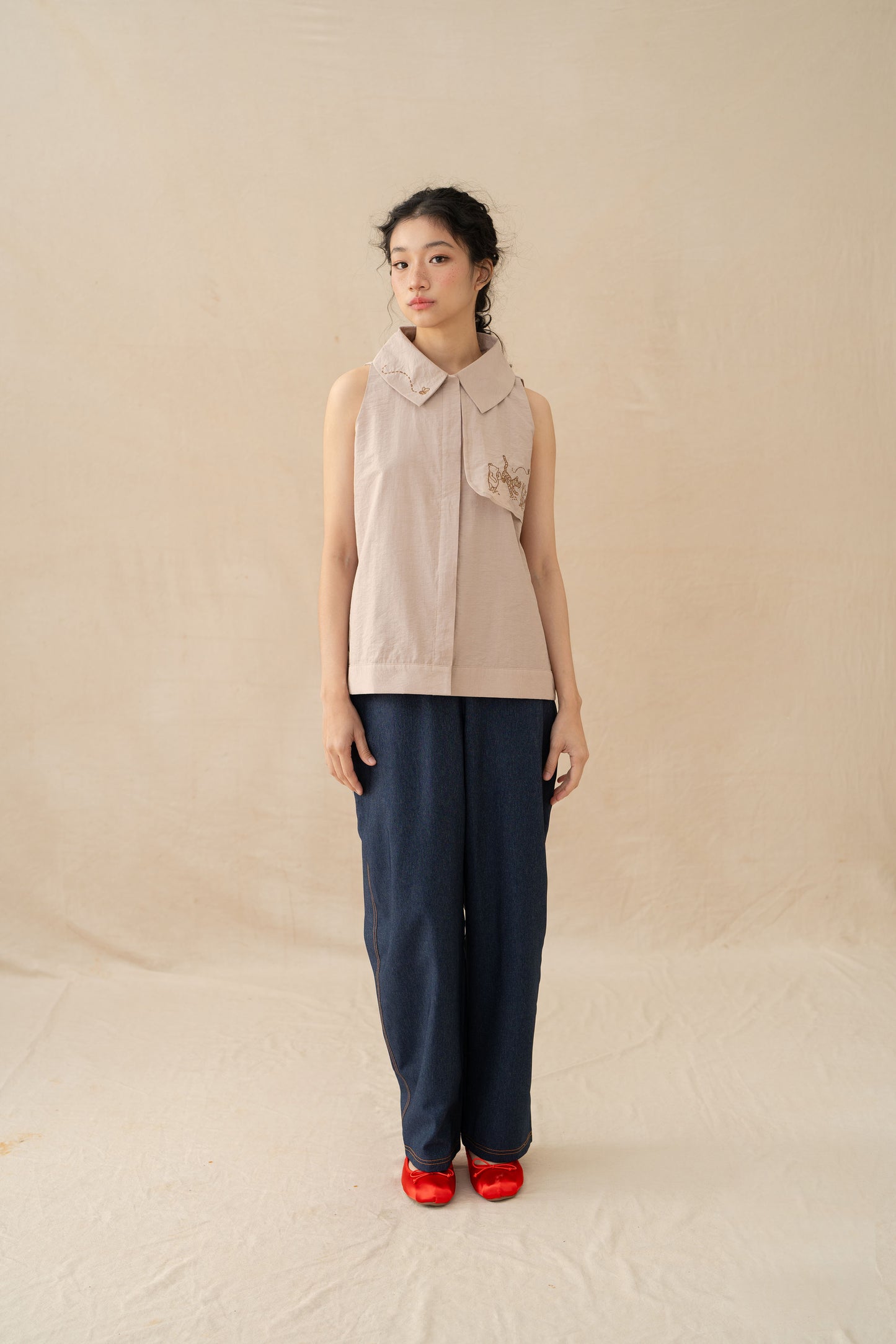 WTP Embroidery Sleeveless Top in Sand