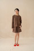 NVR Flate Shorts in Latte