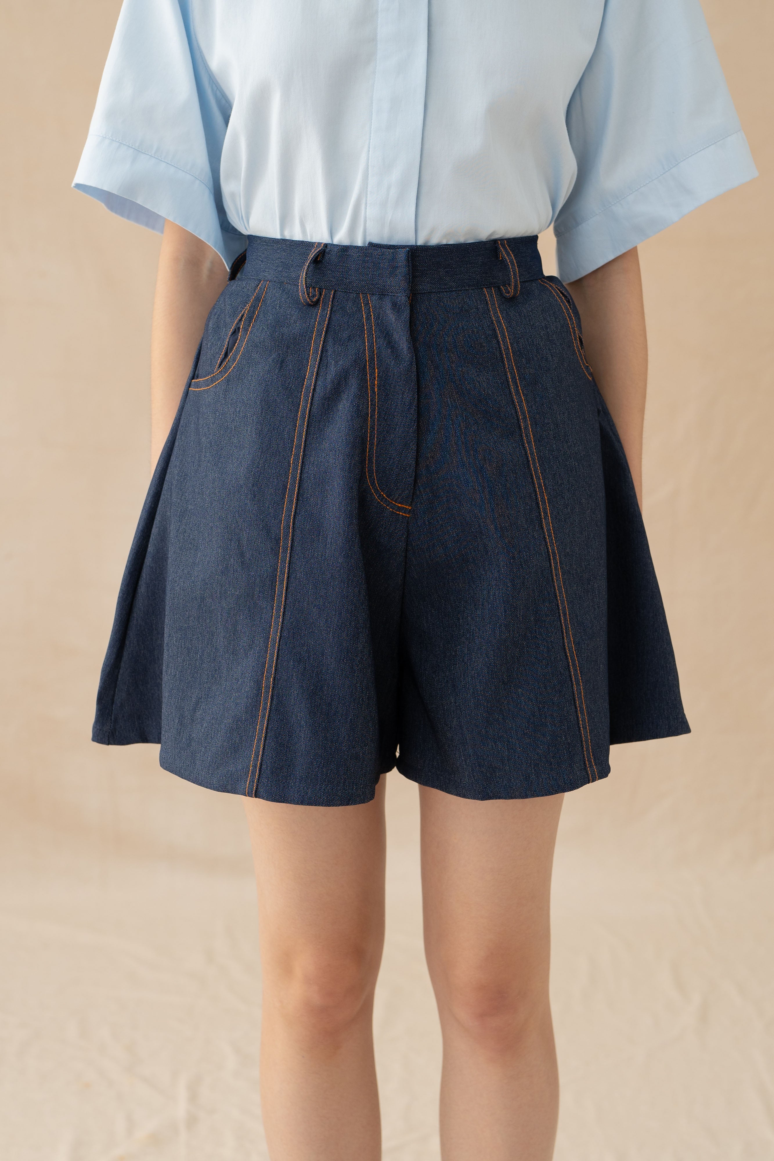 NVR Flate Shorts in Denim