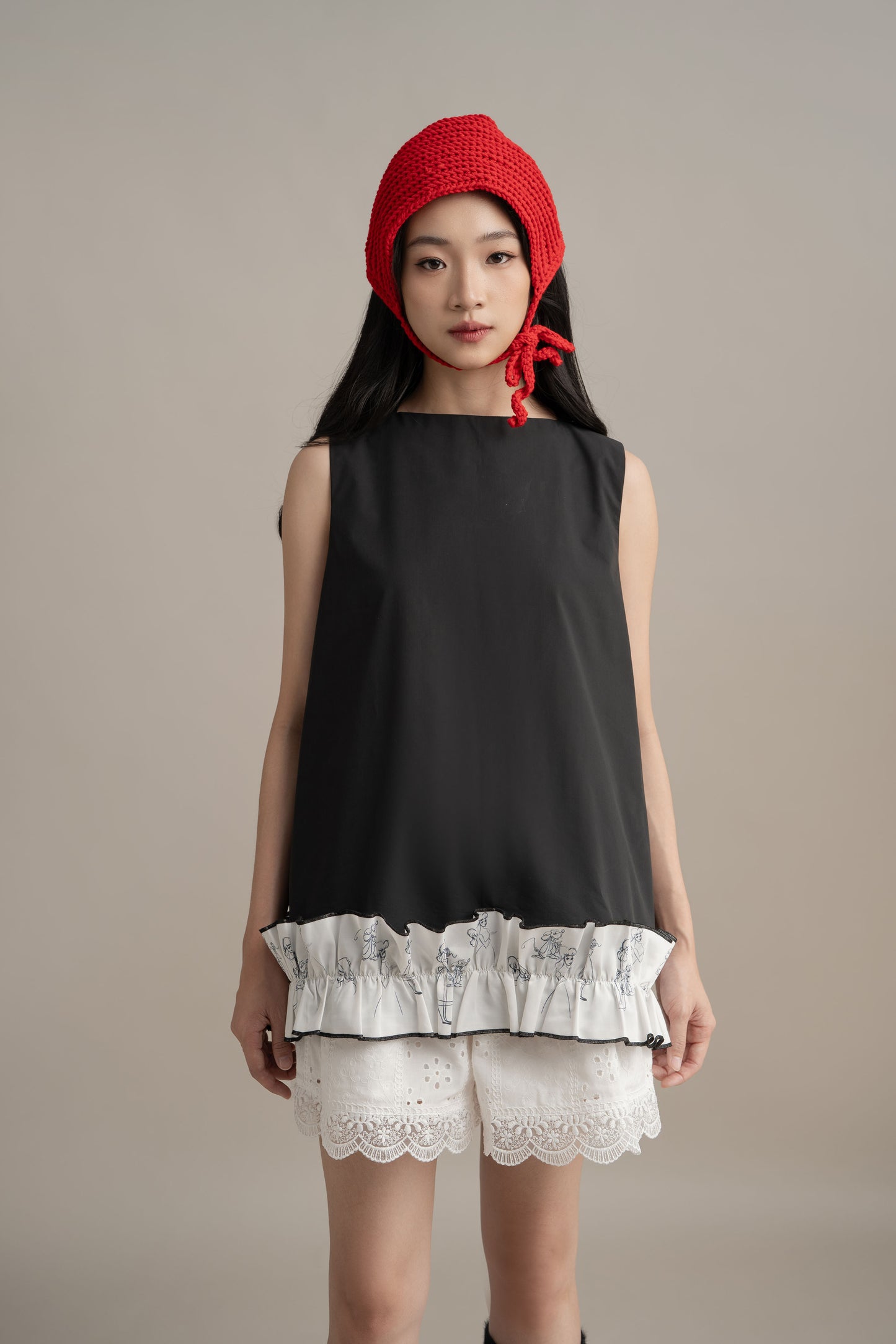 Cinderella Ruffle Pattern Top In Licorice