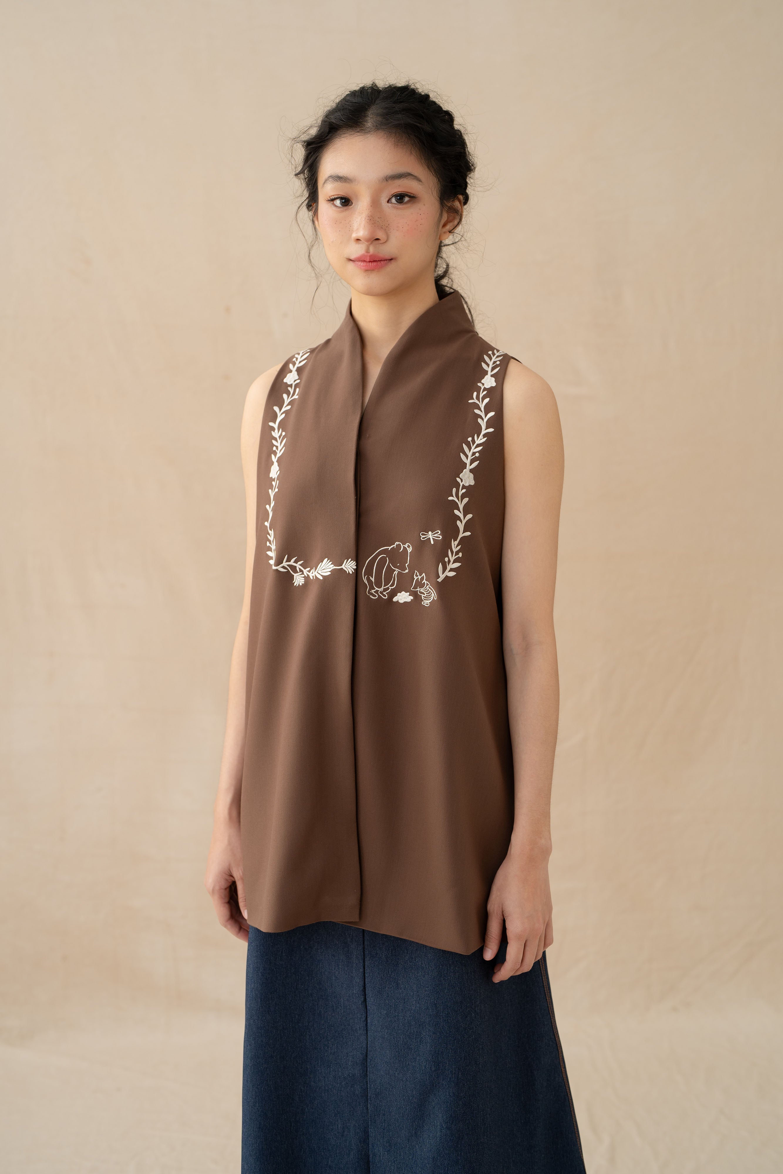 WTP Embroidery High Neck Top in Dark Brown