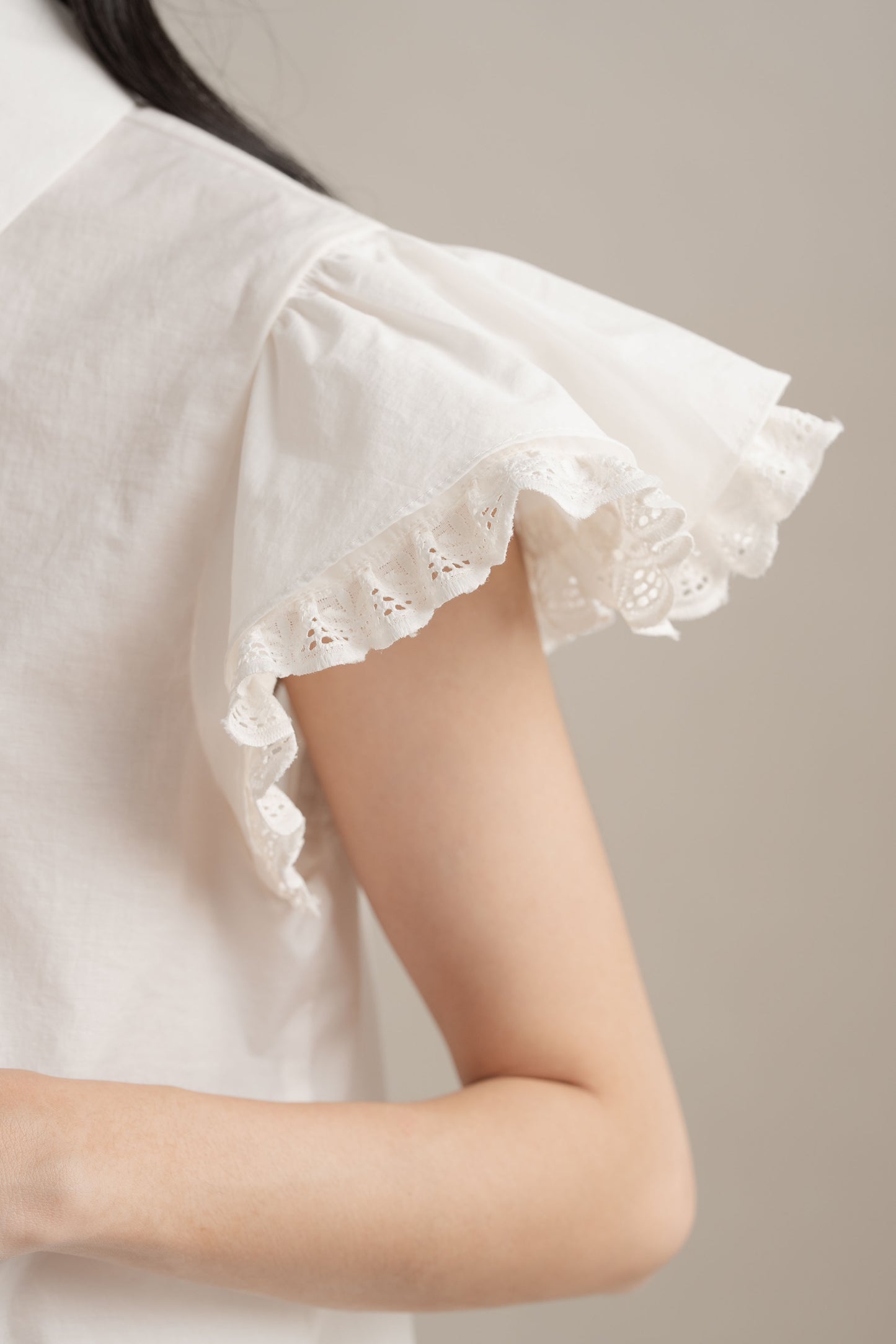 Cinderella Lace Sleeve Shirt In Buttermilk