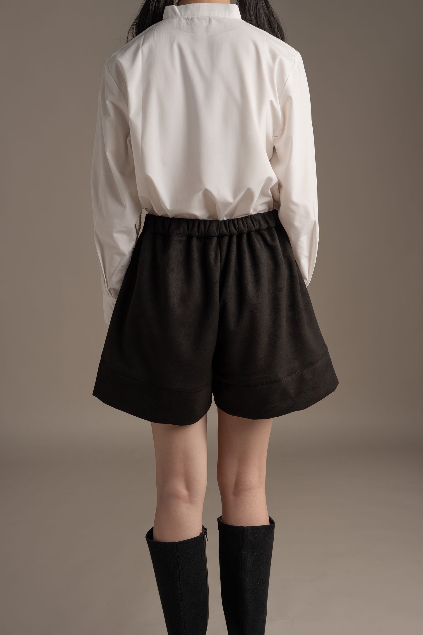 THC Suede Shorts In Midnight Noir