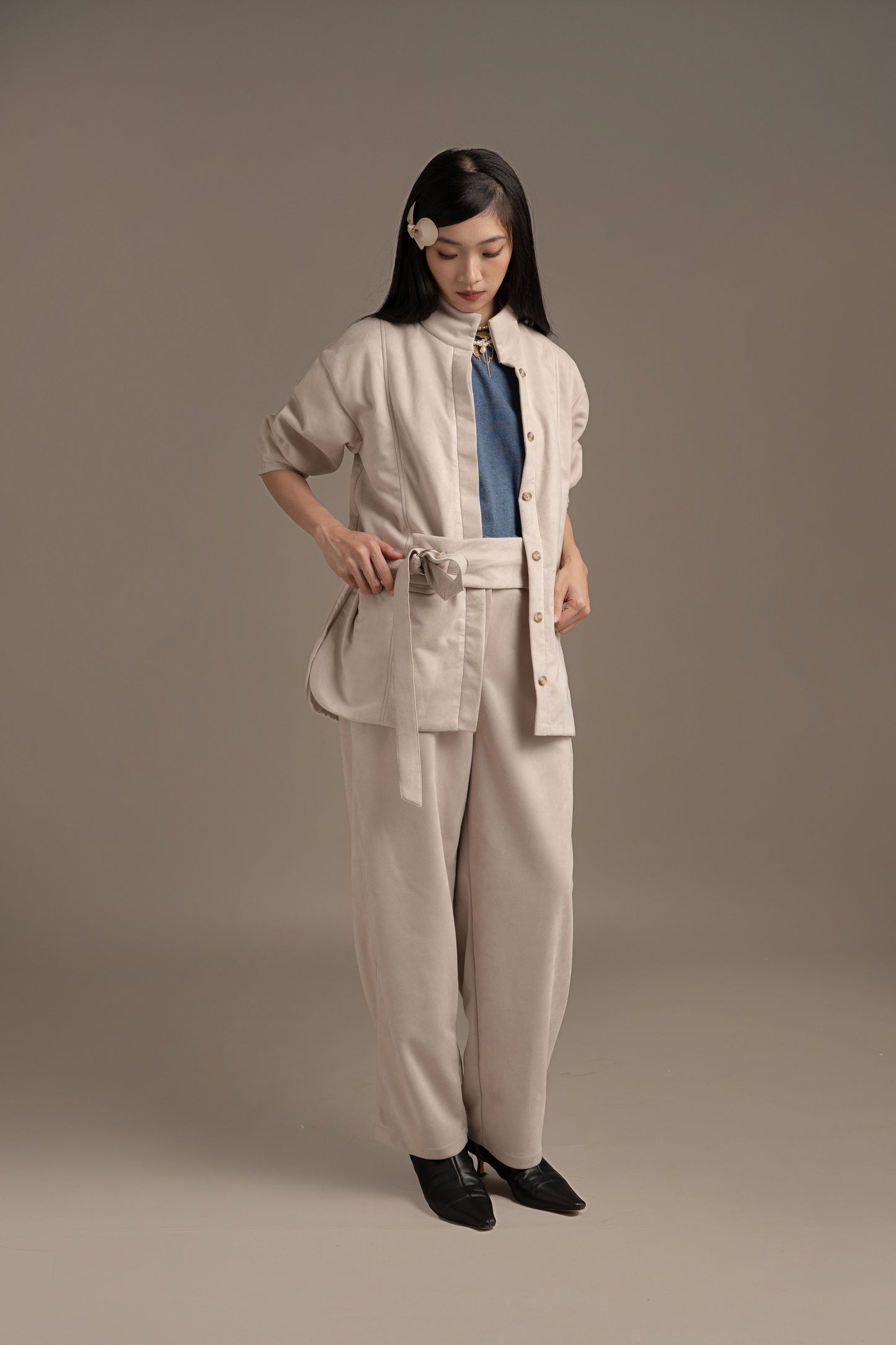 THC Suede Jacket In Winter Fog (Ready Shipment Date 08 - 15 December 2025)