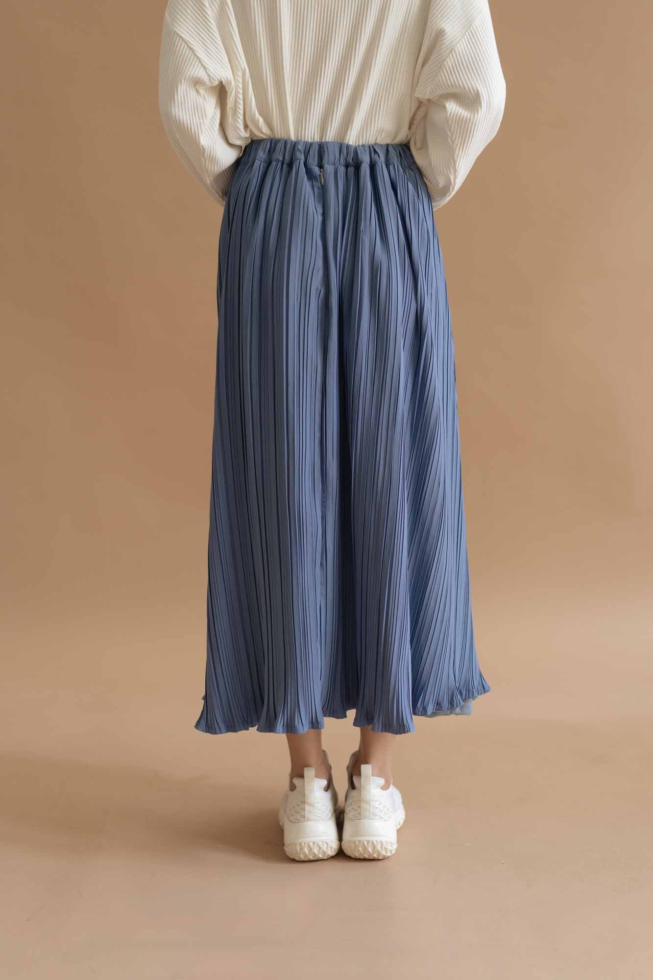 WYG Pleats Skirt