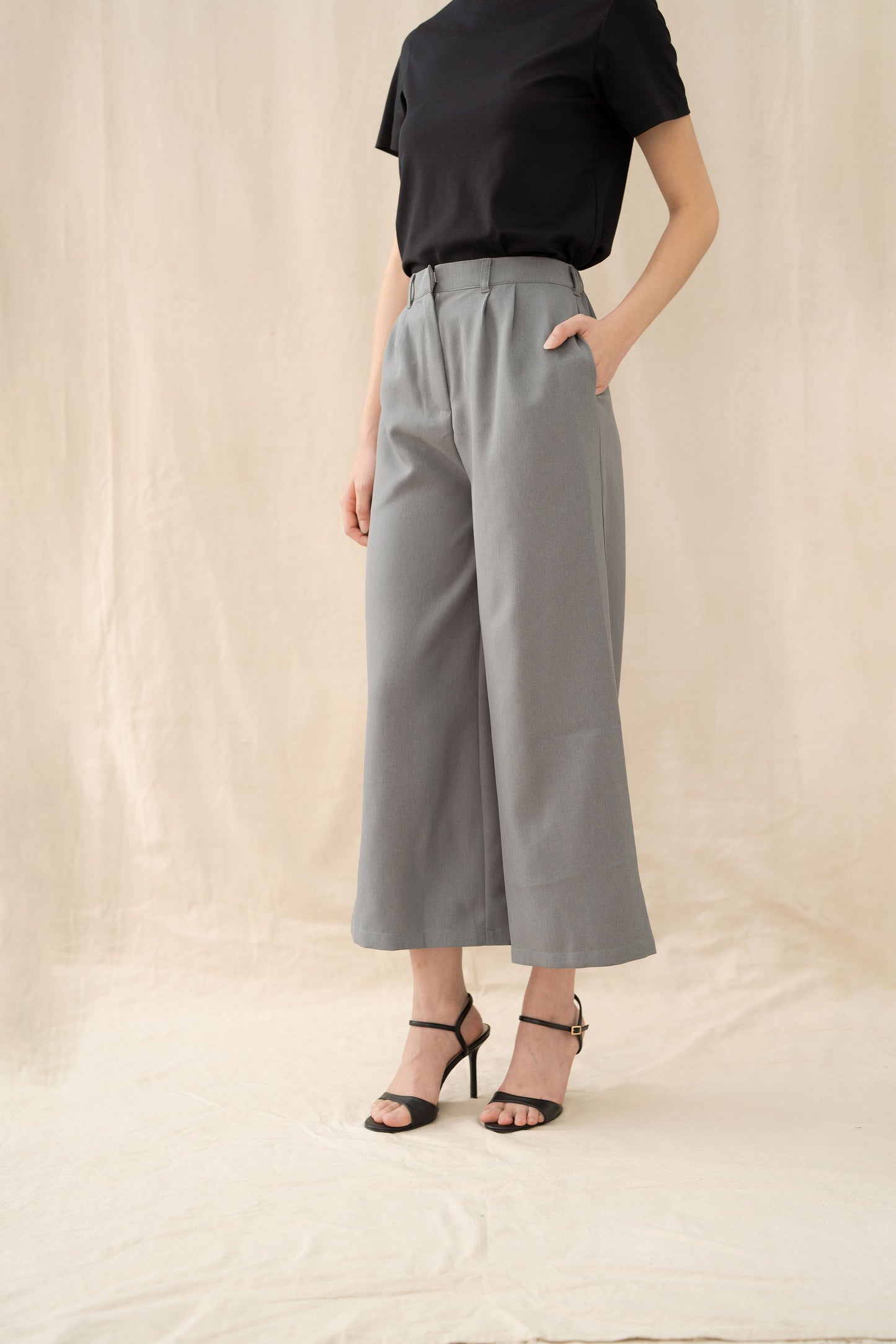 Essence Flare Pants