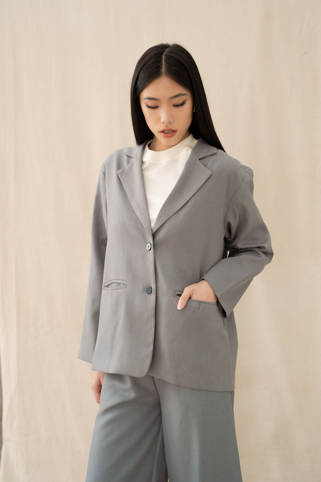 Essence Oversized Blazer