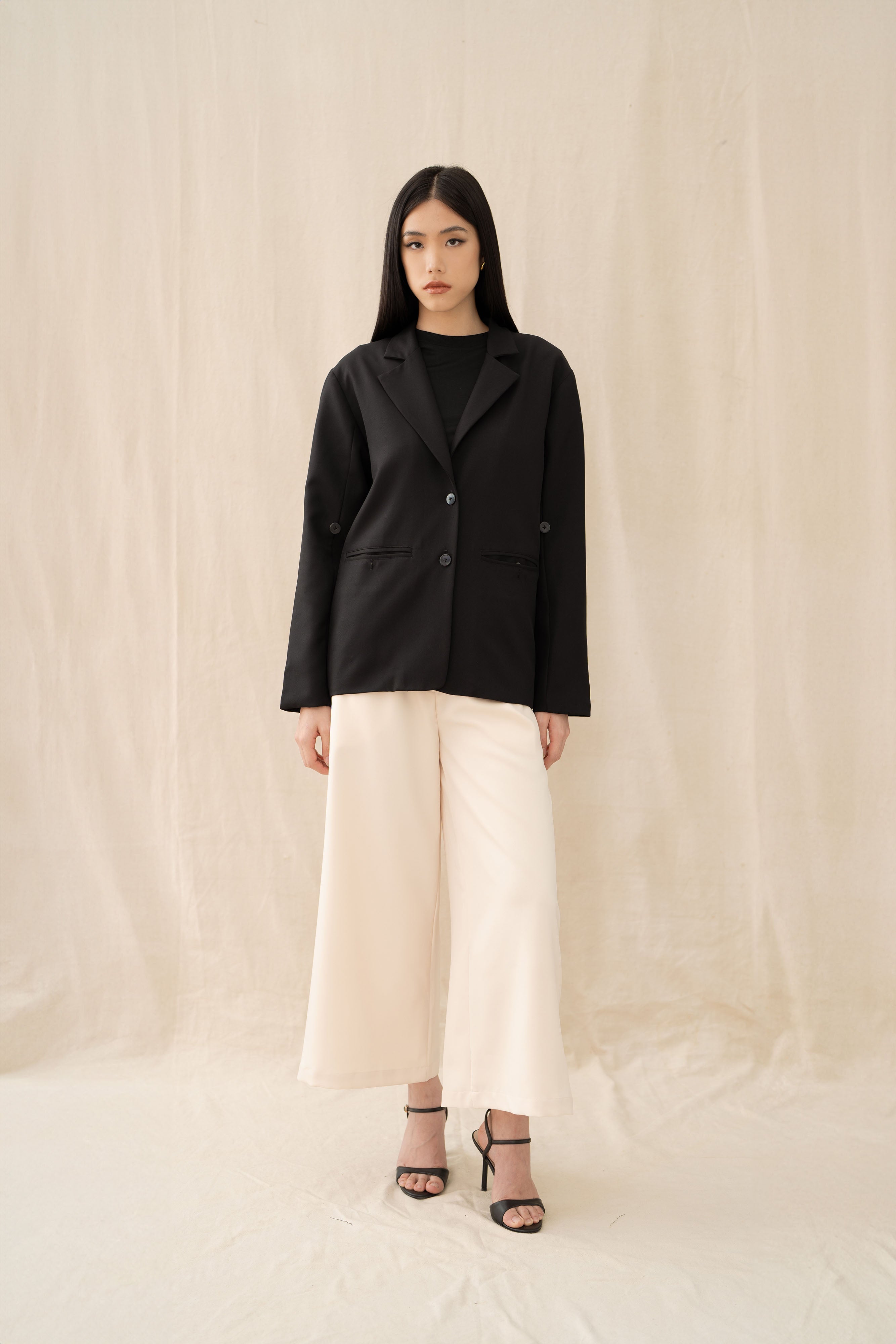 Essence Oversized Blazer