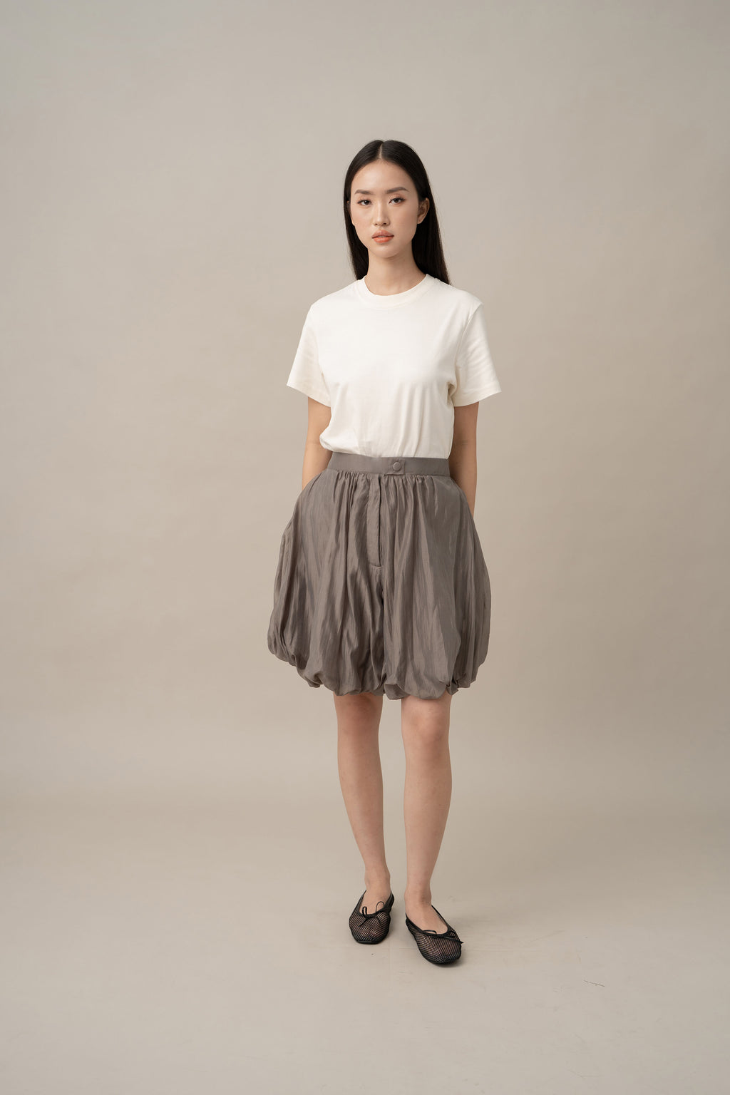 DA Puff Shorts in Gray