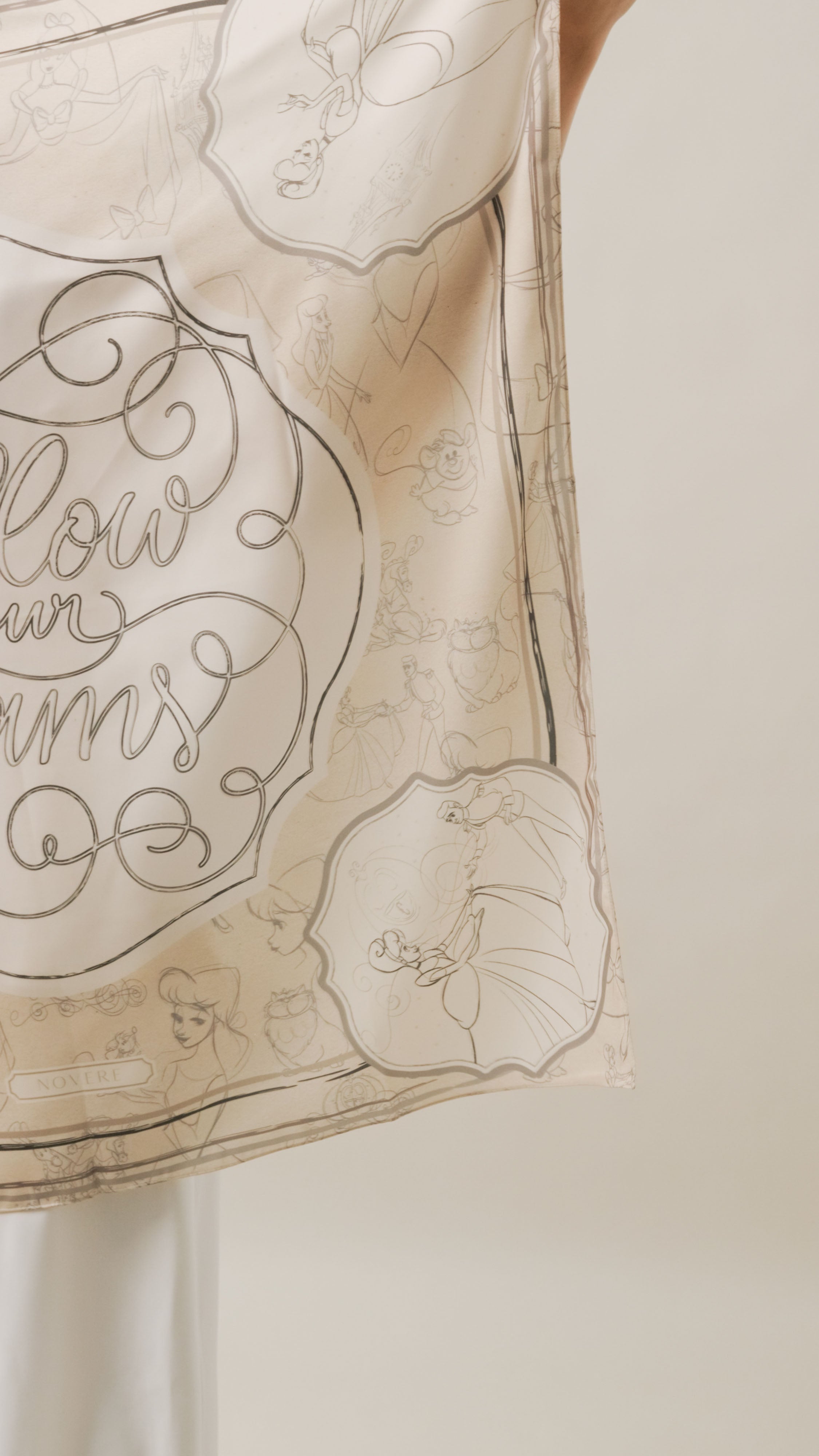 Cinderella Oversized T-Shirt With Scarf In Buttermilk