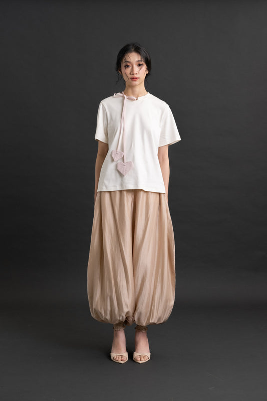 DA Heart Tie Neck Tshirt in Buttermilk