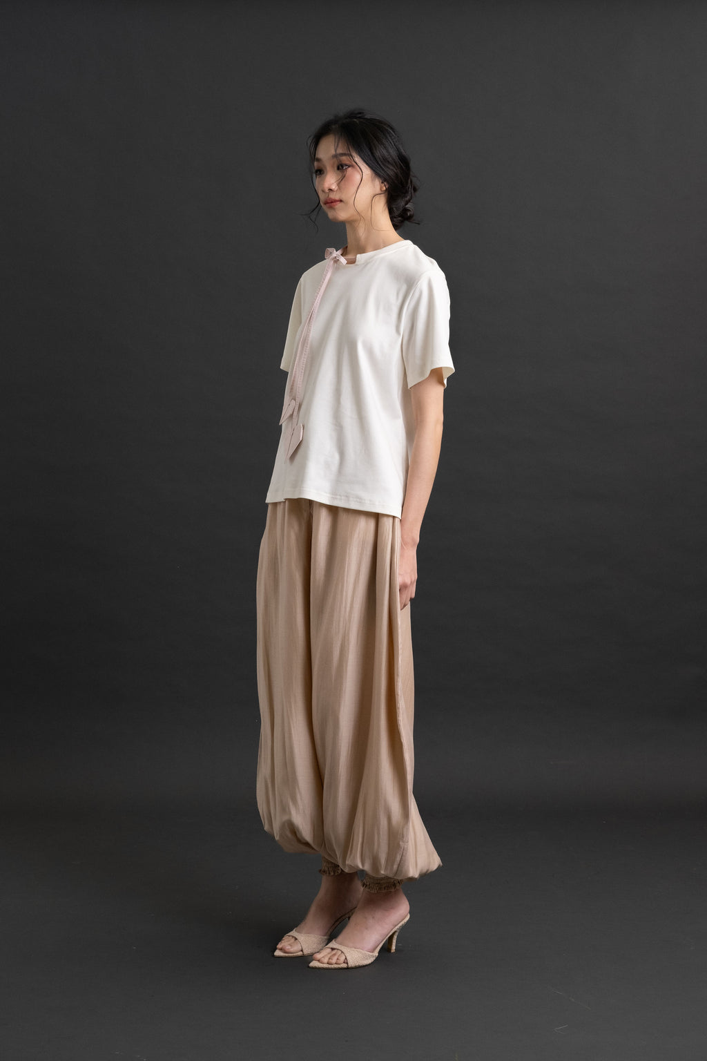 DA Heart Tie Neck Tshirt in Buttermilk