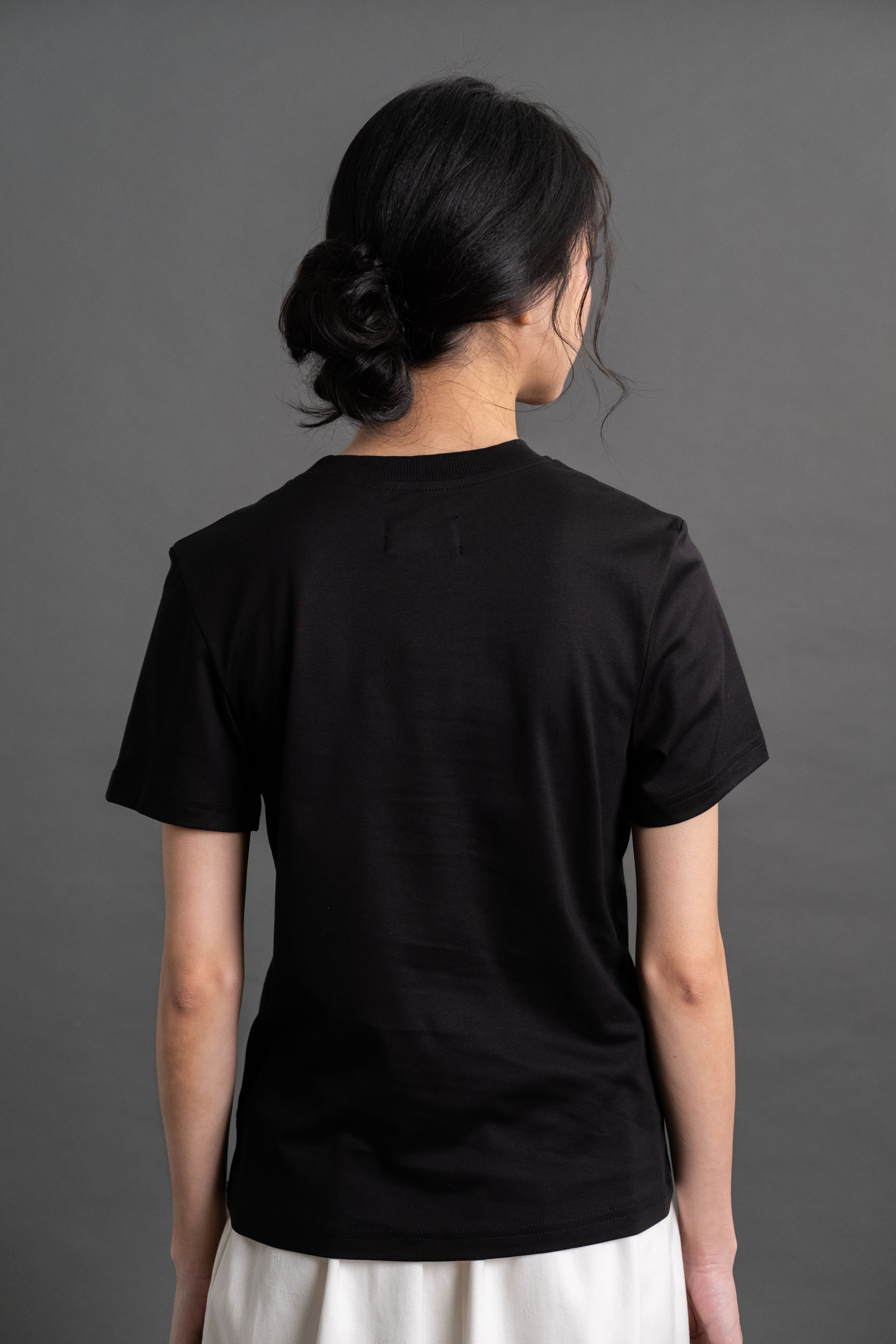 DA Signature Tshirt in Licorice